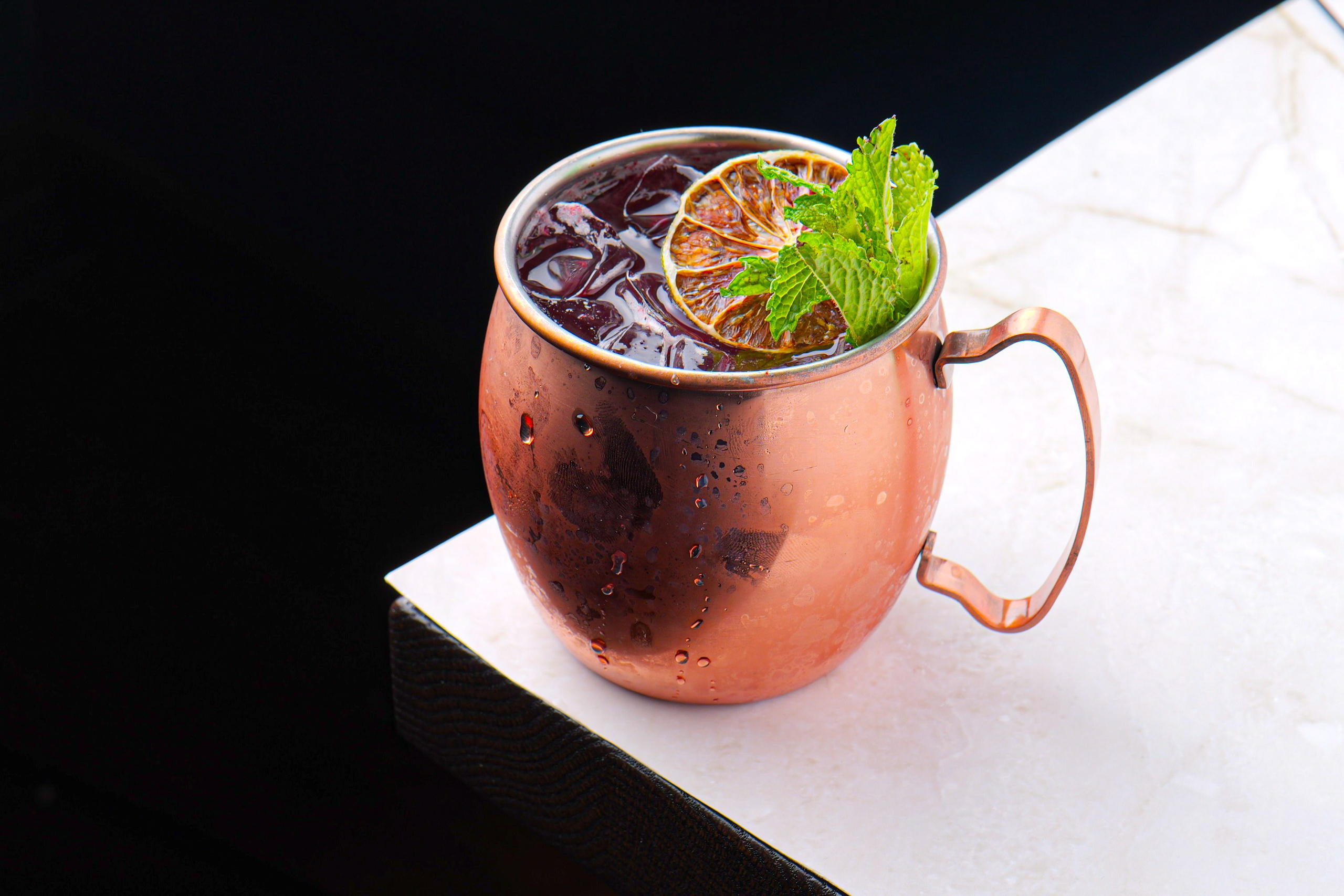 Food. Отражение