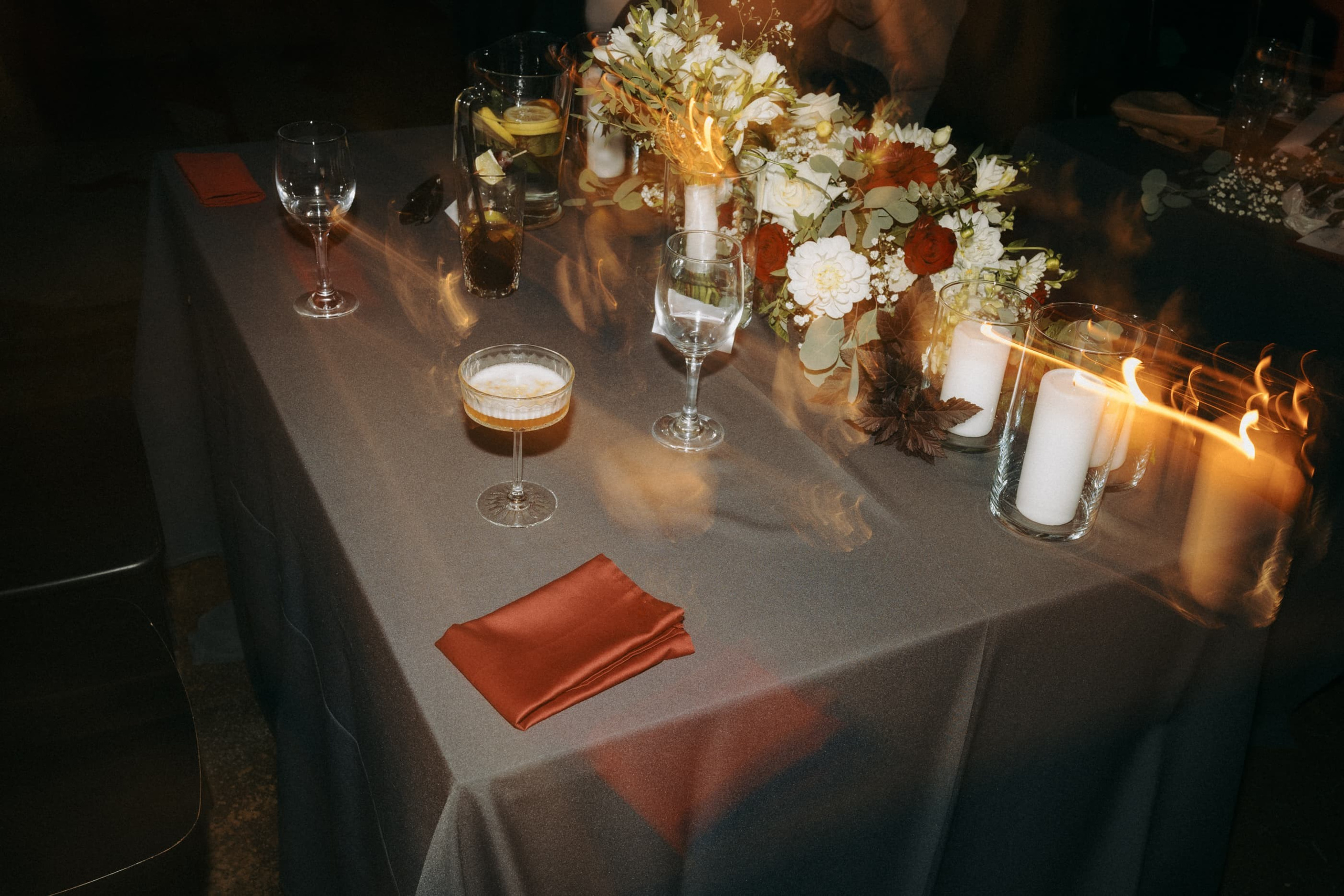 Kristīne & Artis: Romantisks kāzu stāsts Bauskas apkaimē. Fotogrāfs kāzām, ģimenēm un dažādiem pasākumiem