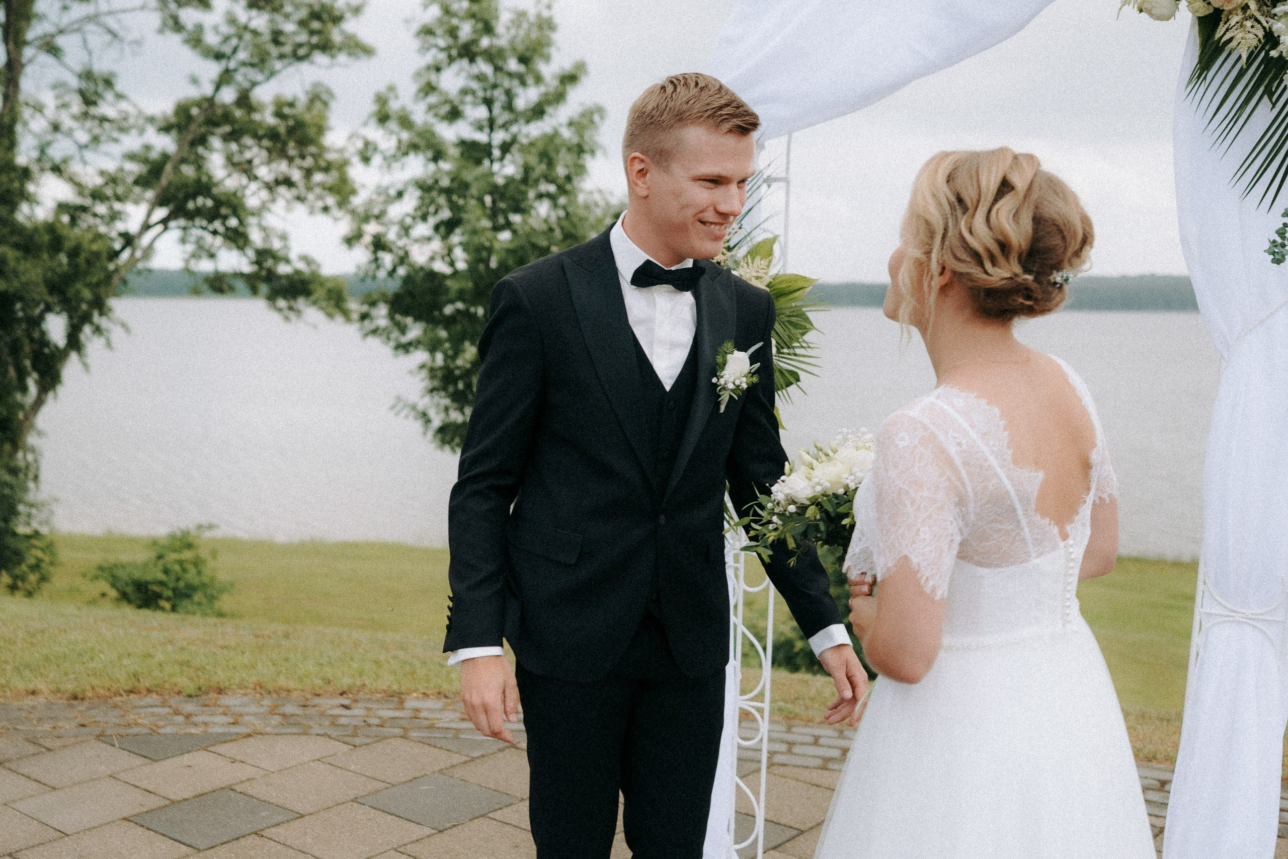 Evitas un Mārtiņa kāzu stāsts. Fotogrāfs kāzām, ģimenēm un dažādiem pasākumiem