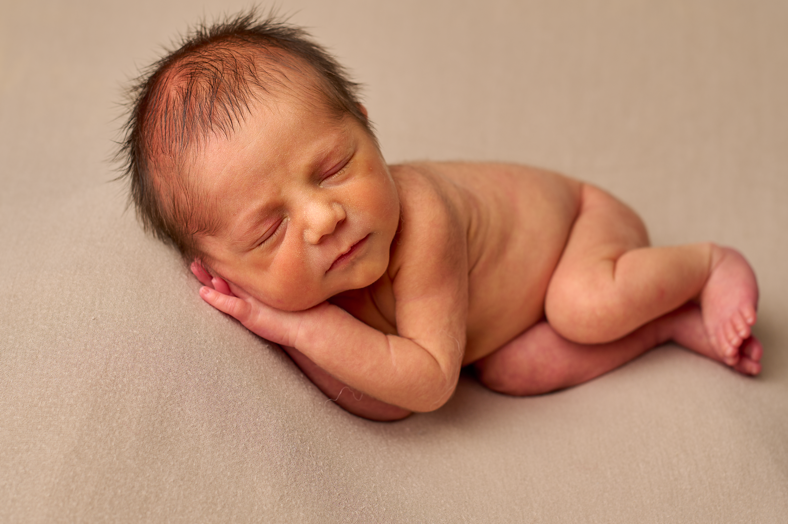 Newborn Photography by Irene Chaikeen | Buckhurst Hill, Chigwell & London Areas. Irene Chaikeen | Maternity and newborn photoshoot in Essex/London