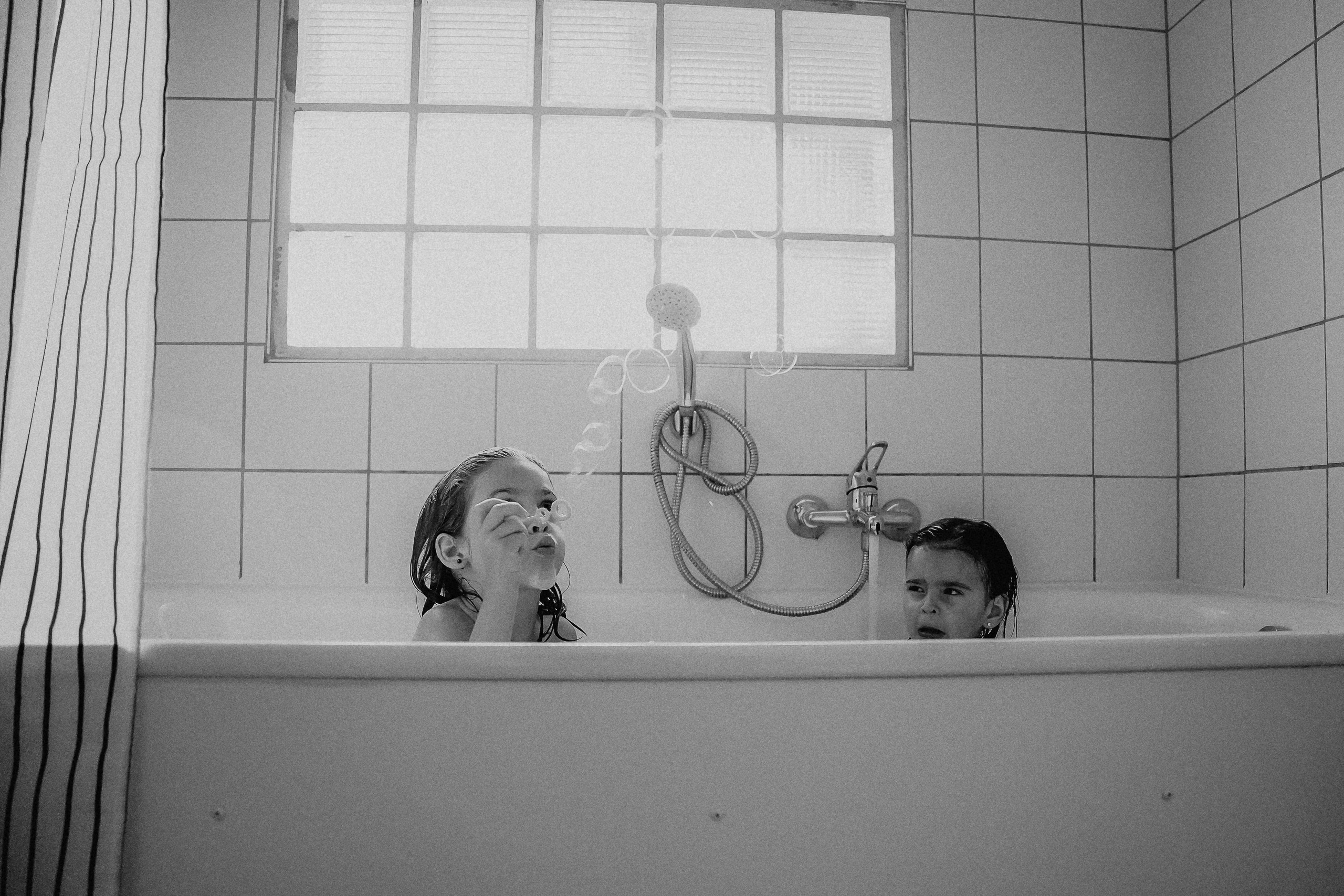 RITRATTO | LIFESTYLE | REPORTAGE. Svitlana Miahka fotografa a Genova