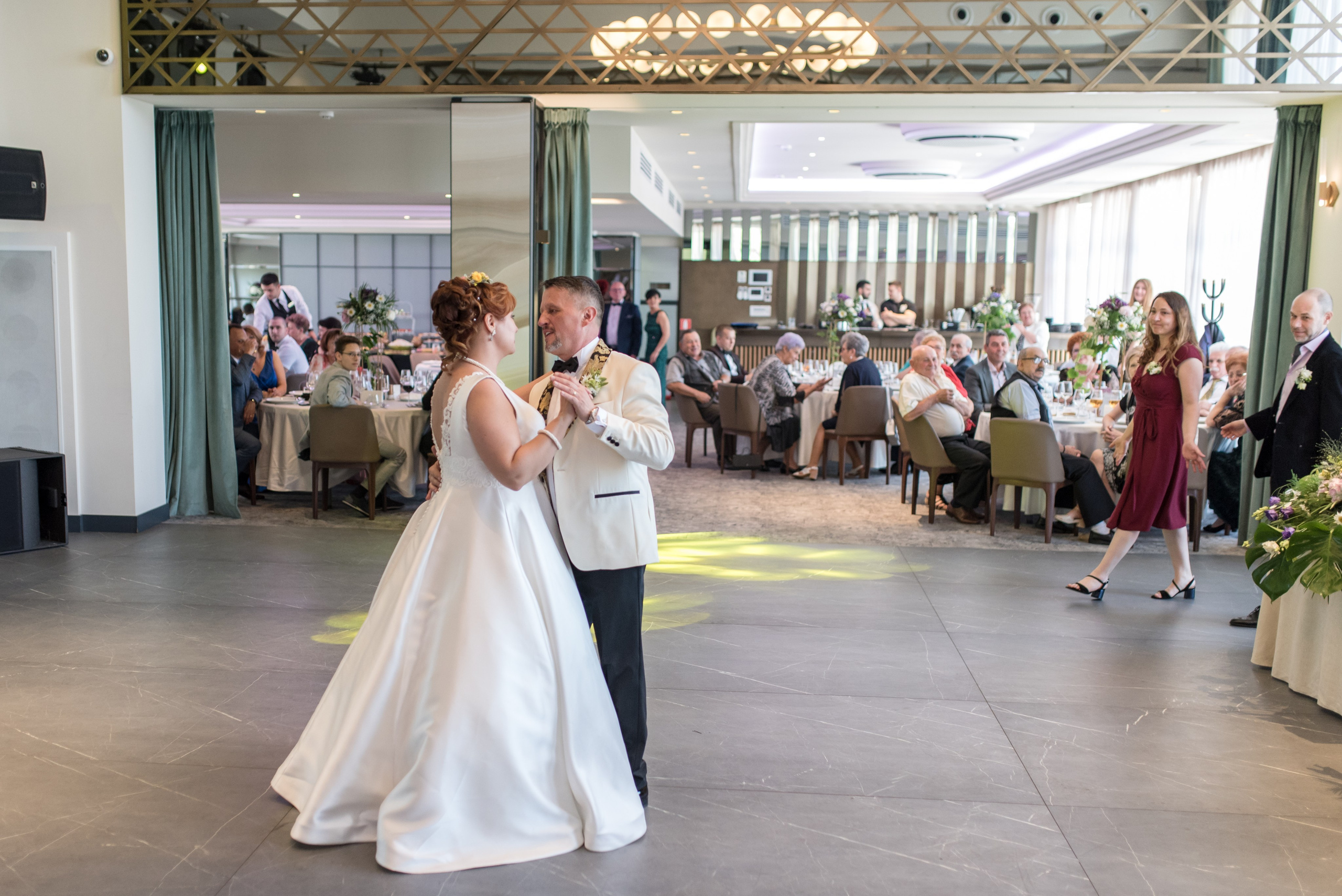 Oana si Corneliu. Daniel Criste Fotograf