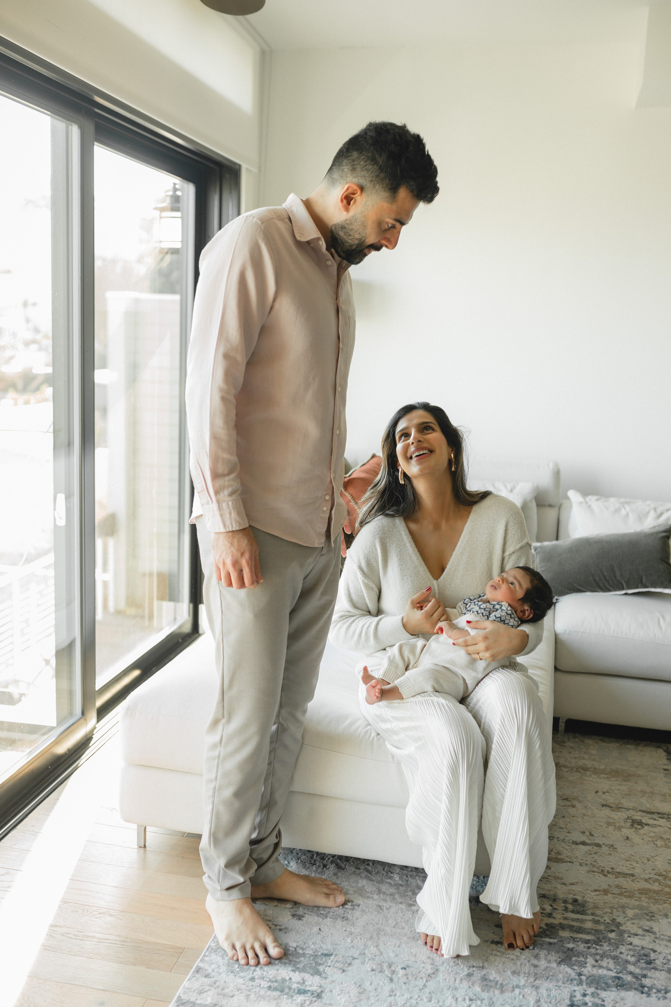 At-Home Photo Session. Maternity, newborn photographer in the Bay Area|Iryna Rakivnenko