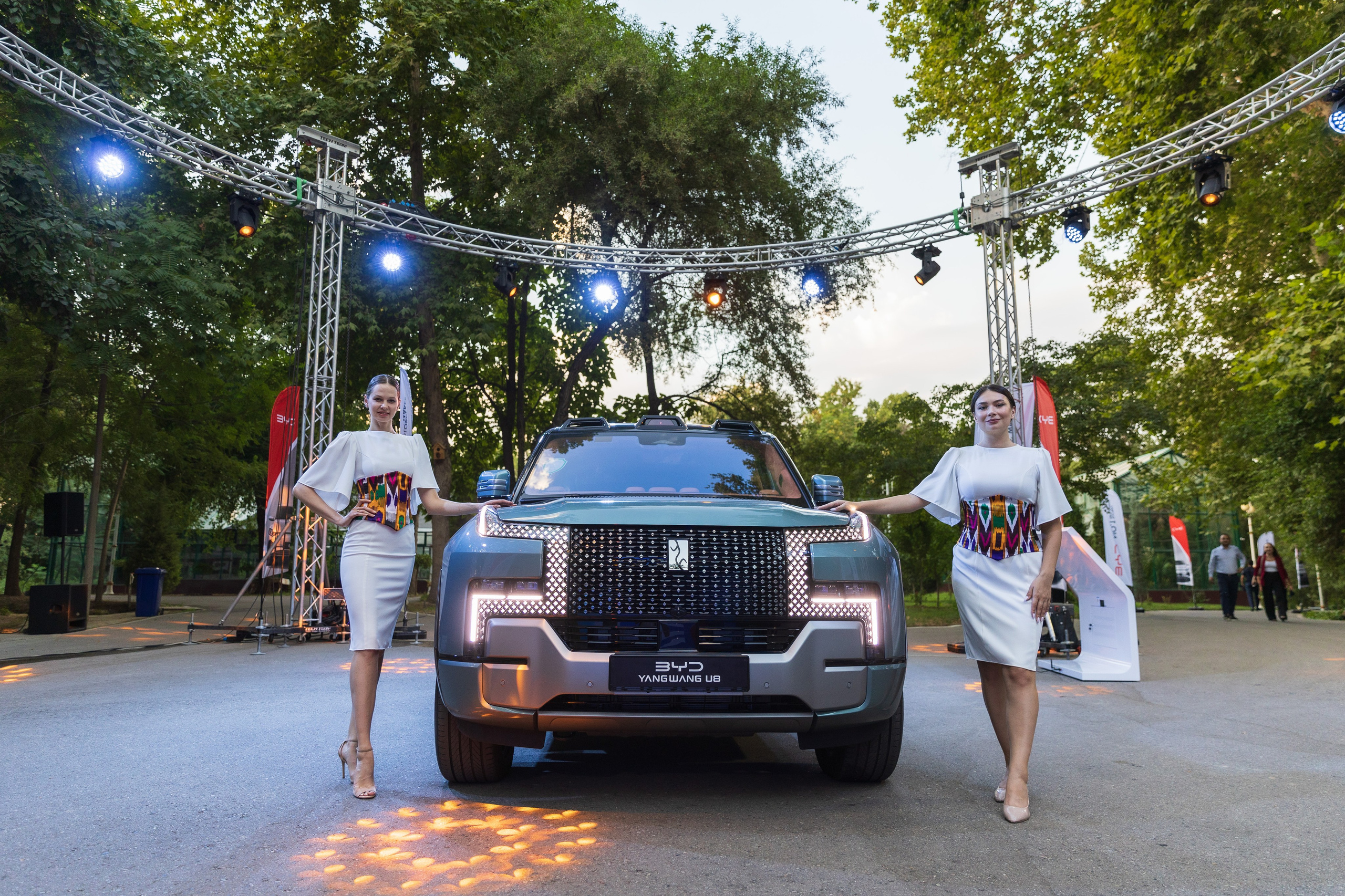 Презентация BYD E2. Профессиональная Фото-Видео Студия Геннадия Нестеренко | Ташкент и Весь Узбекистан