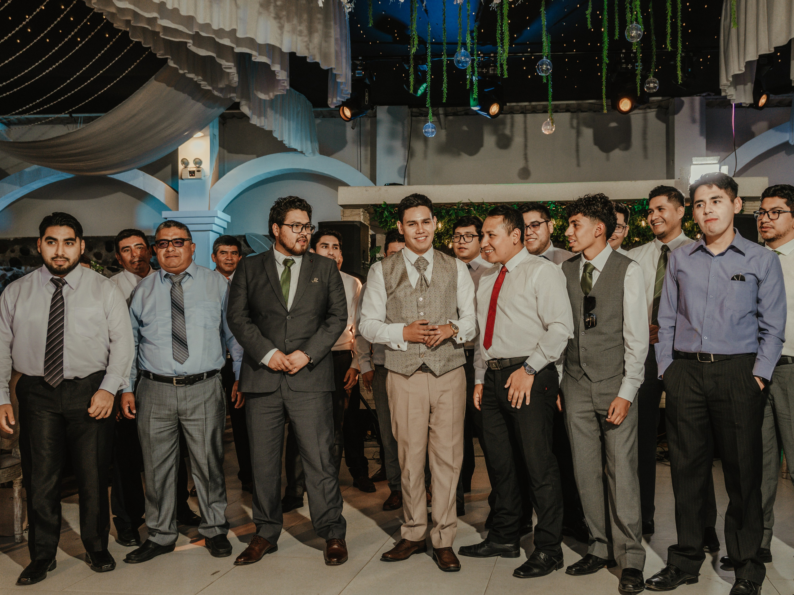 CARLA Y MARIO BODA RELIGIOSA. Studio KVTA | Fotografía y Video de Bodas en Arequipa