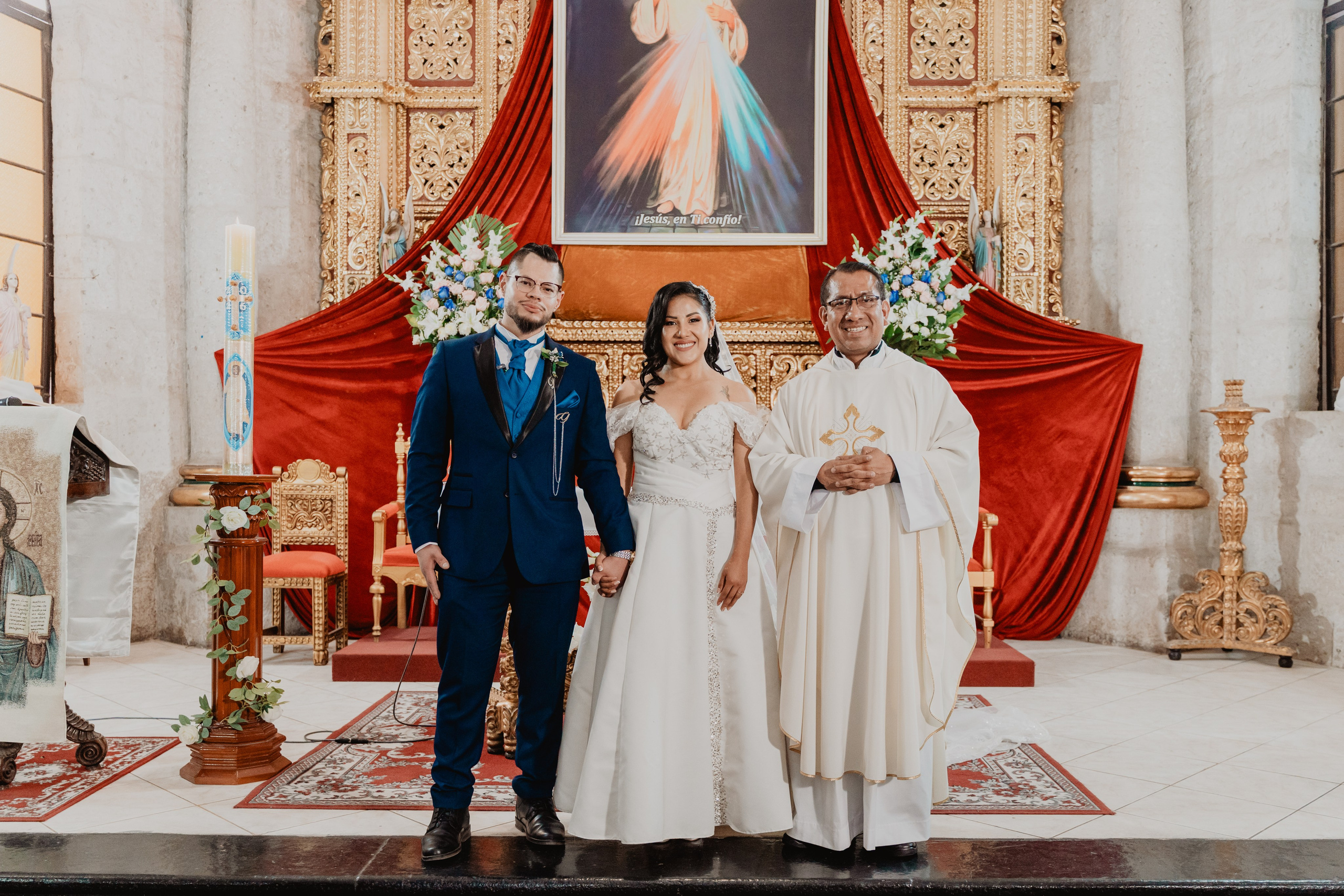 GABRIELA + JORGE | BODA CIVIL RELIGIOSA. Studio KVTA | Fotografía y Video de Bodas en Arequipa