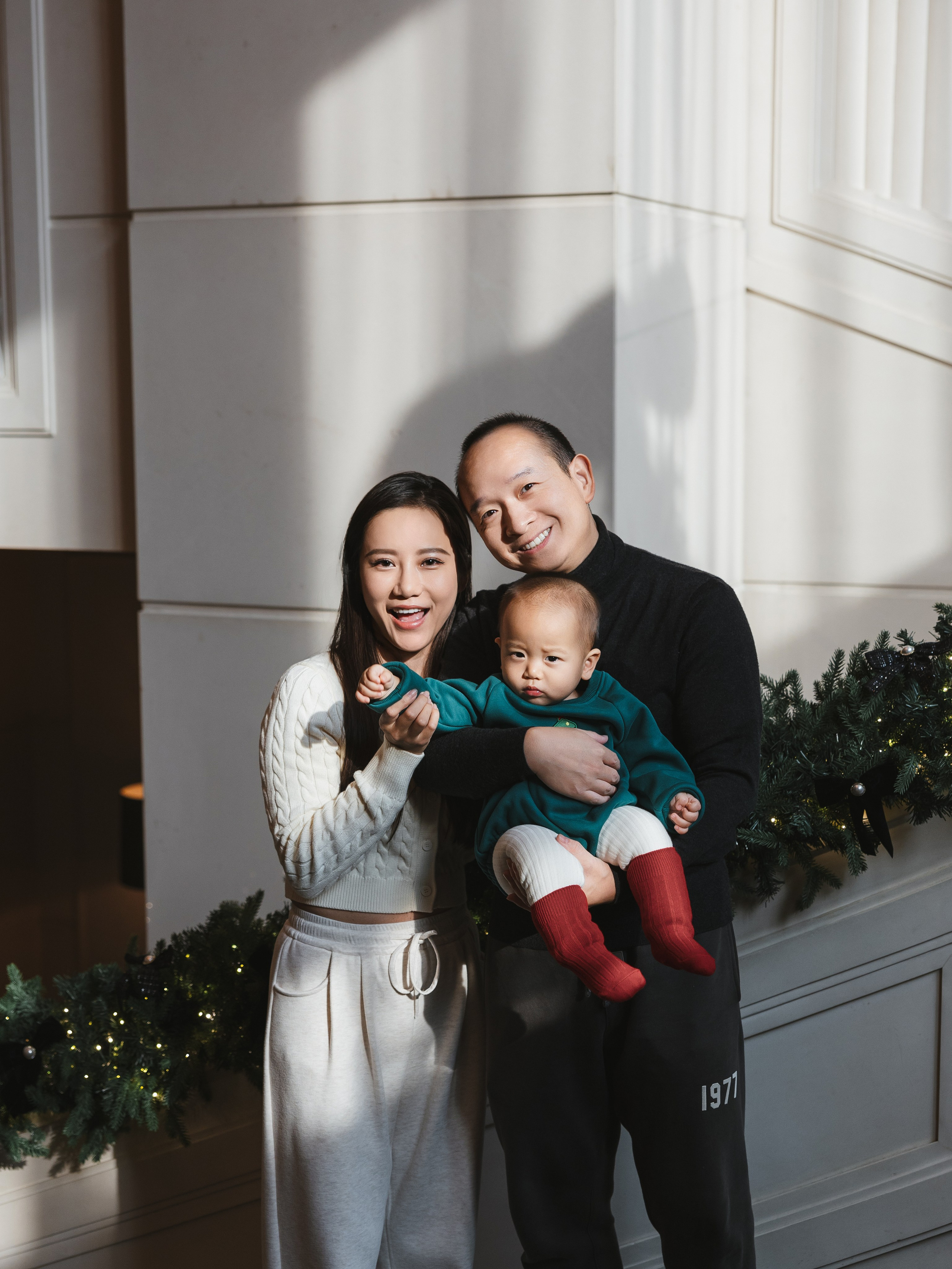 Family photograph in Shanghai. Shanghai Family Photographer Dora