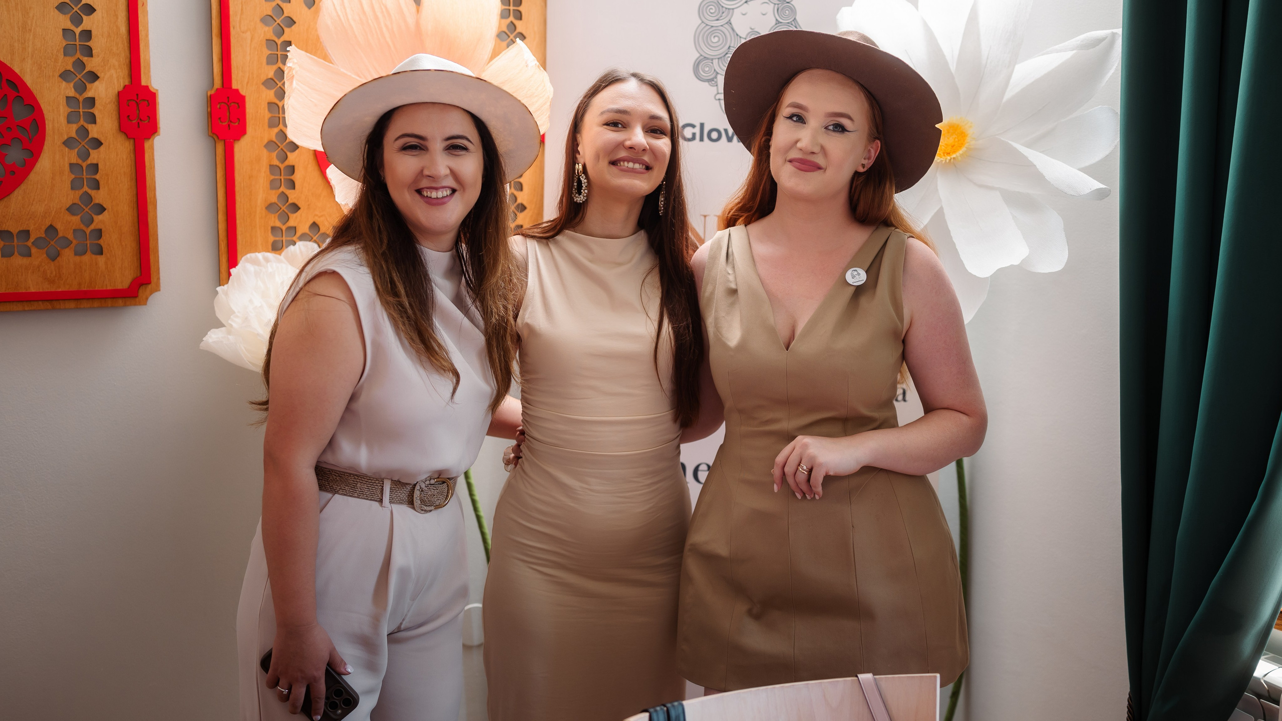 Glow Mom 2. Marius Ciocan