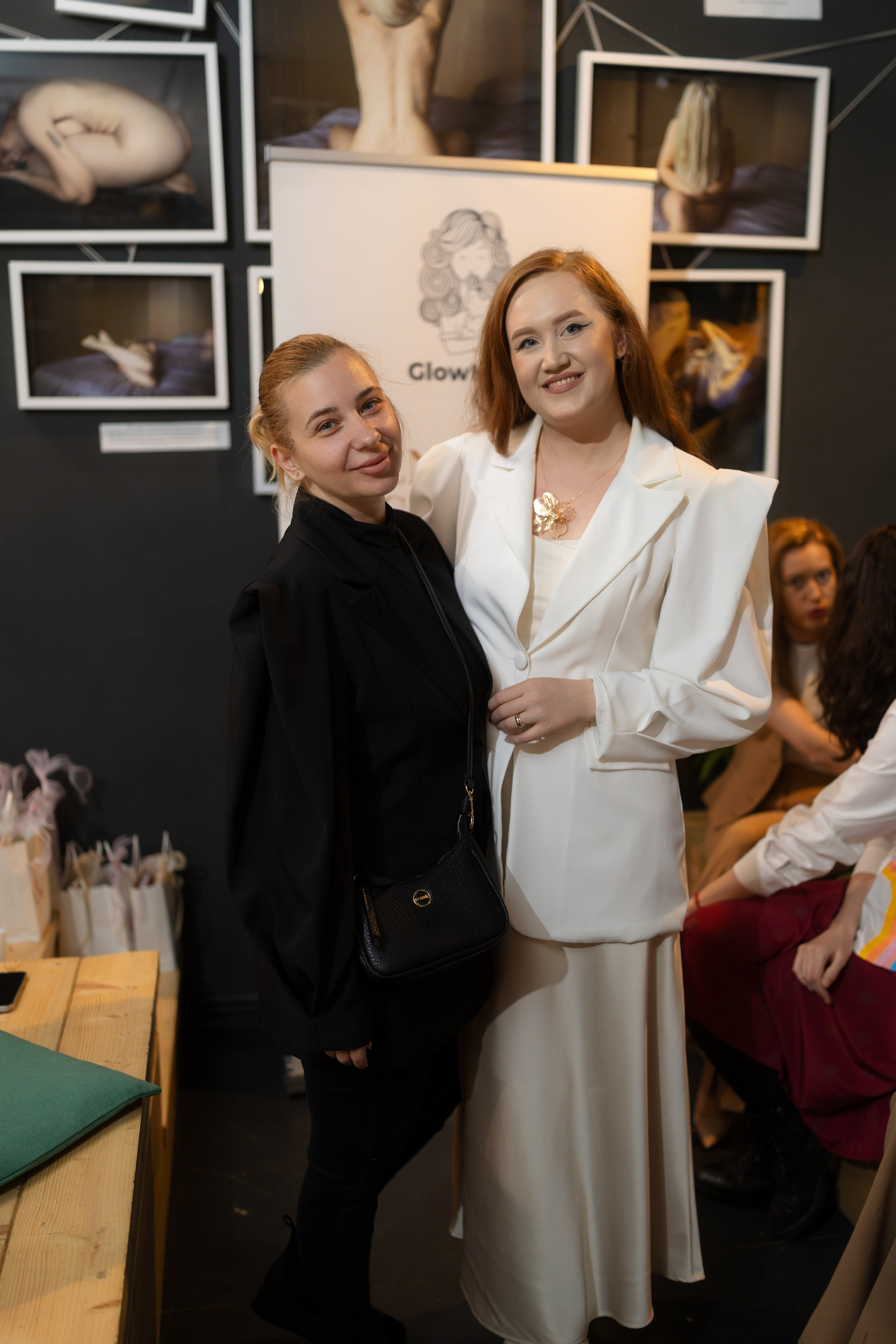 Glo Mom 1. Marius Ciocan