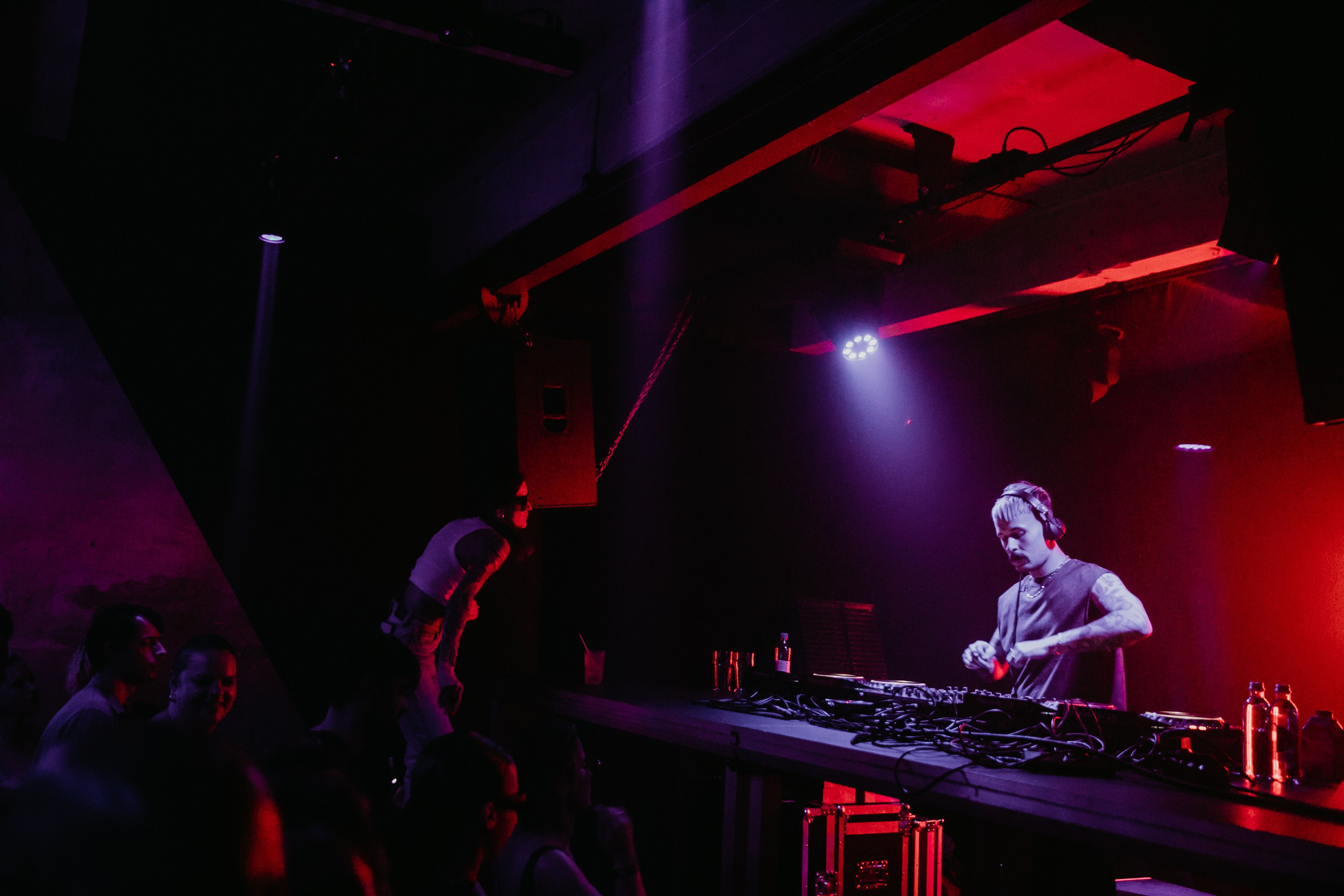 DJ Pablo Tozzi Laska bar, 2024. Sandra Garanca Portrait and event photographer