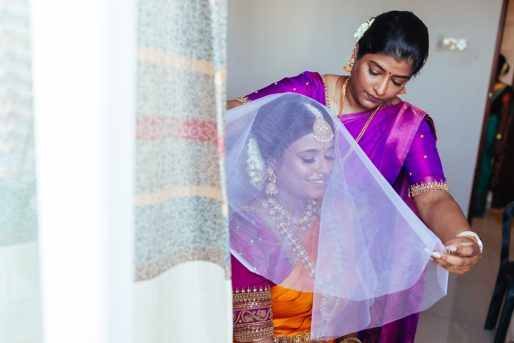 Jaffna Tamil Wedding in Colombo by Anbujawahar