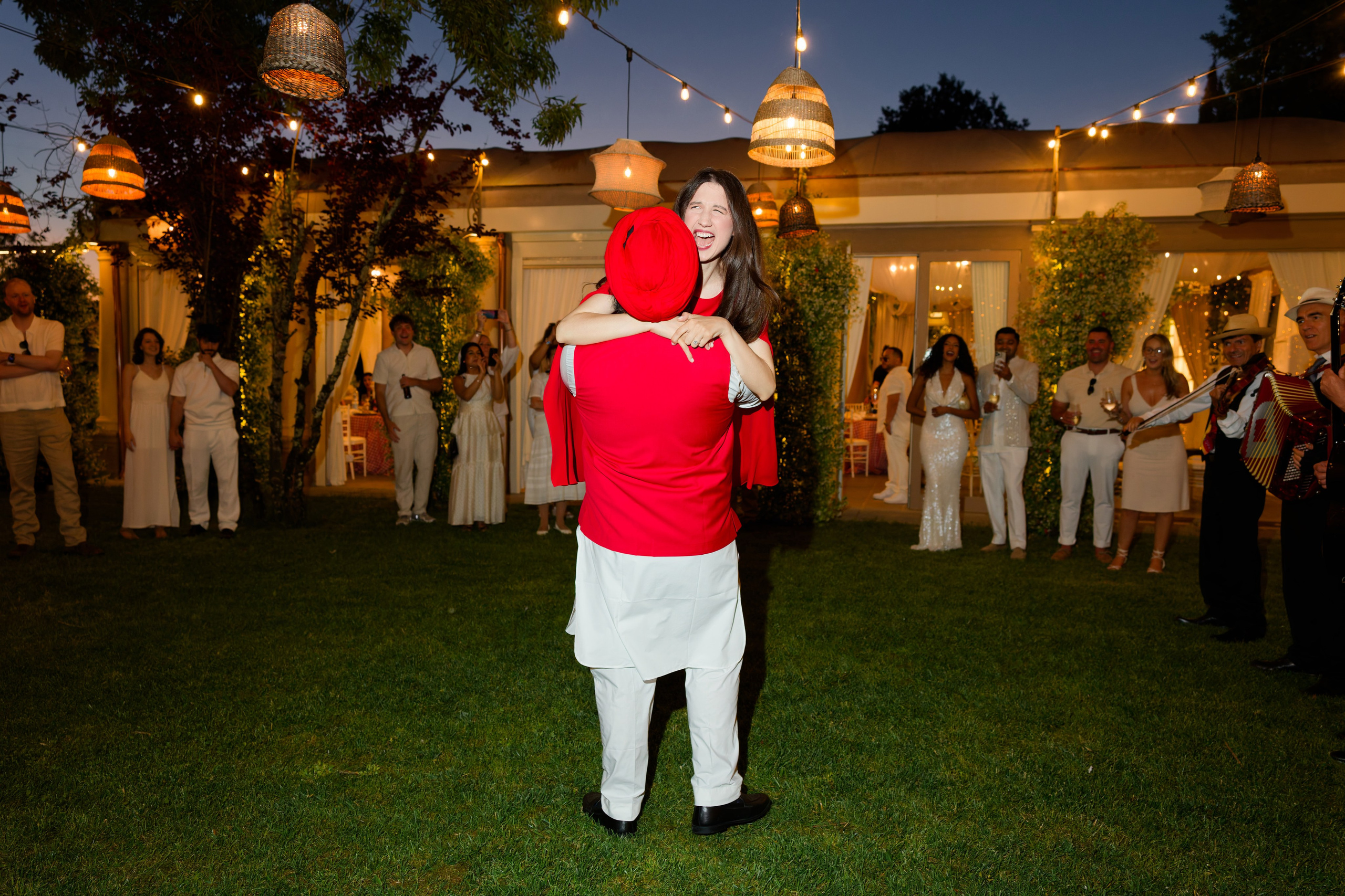 Pizza Party at Tenuta Massini, Florence, Italy. Destination Wedding Photographer — Nikita Burtsev