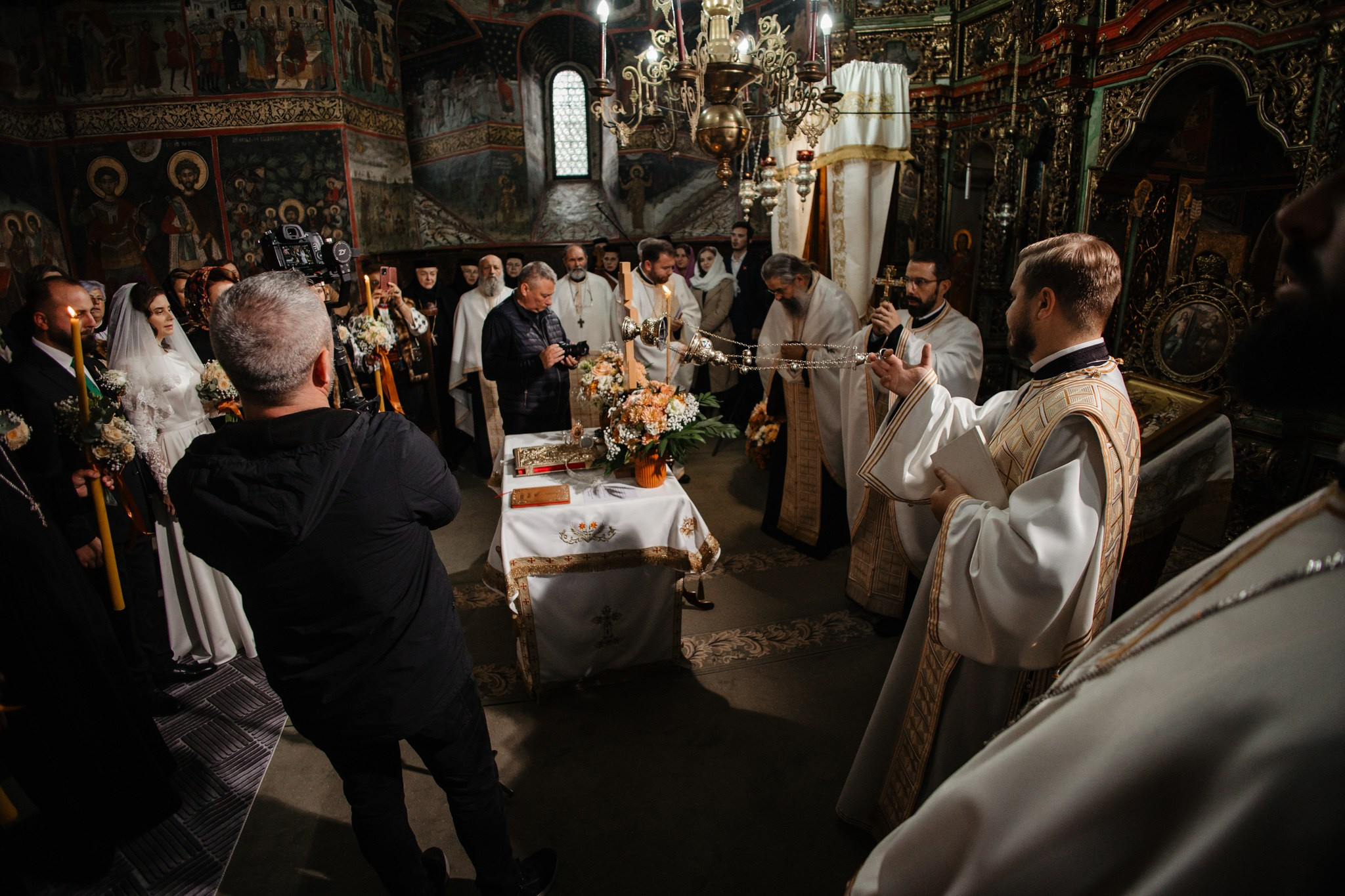 Nunta de Poveste la Sucevița: Cristi și Andreea. Servicii foto-video profesionale, pentru momente de neuitat