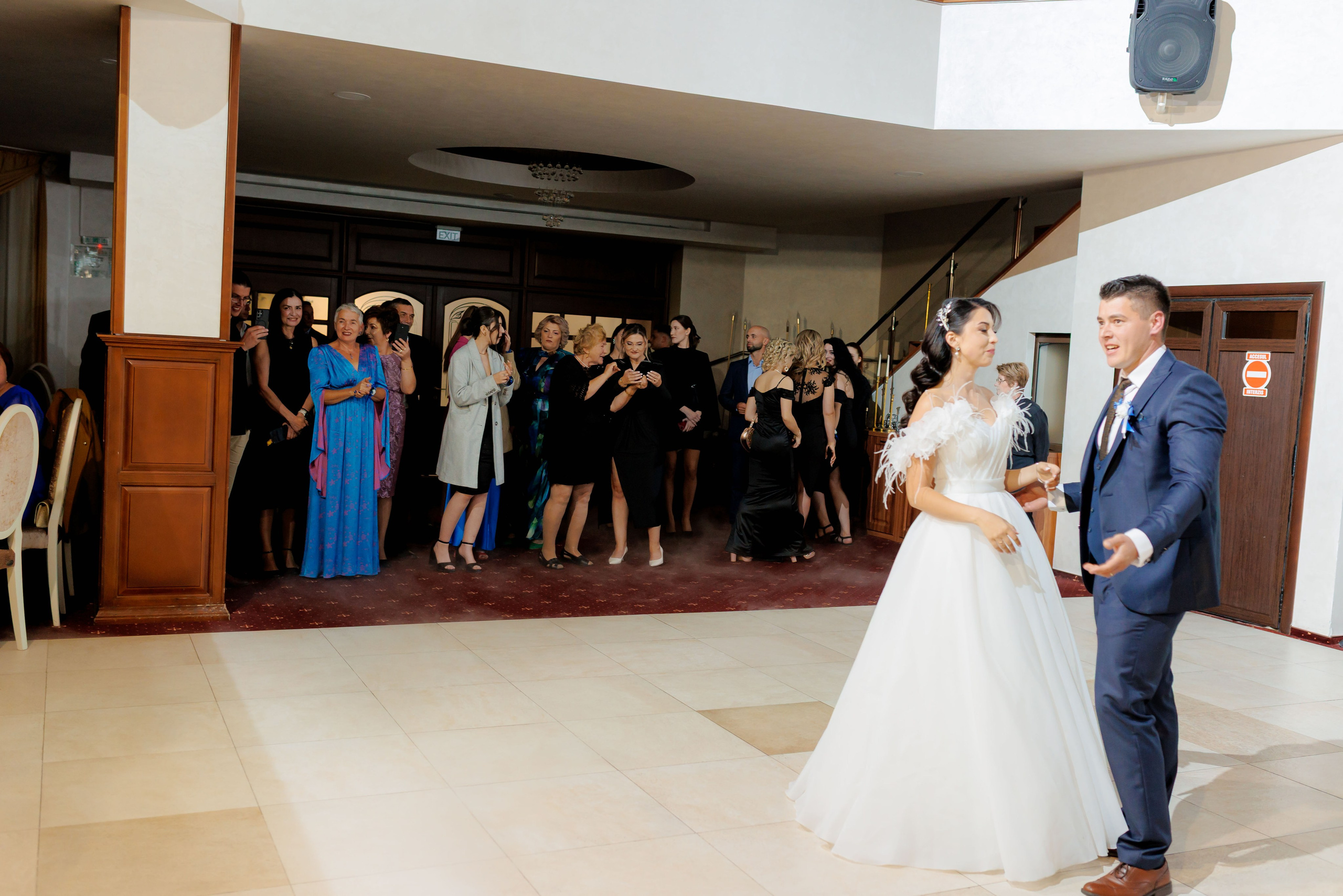 Loredana & Emilian – Ziua Nunții | Videografie - fotografie Botez Suceava, Iași, Botoșani. Servicii foto-video profesionale, pentru momente de neuitat