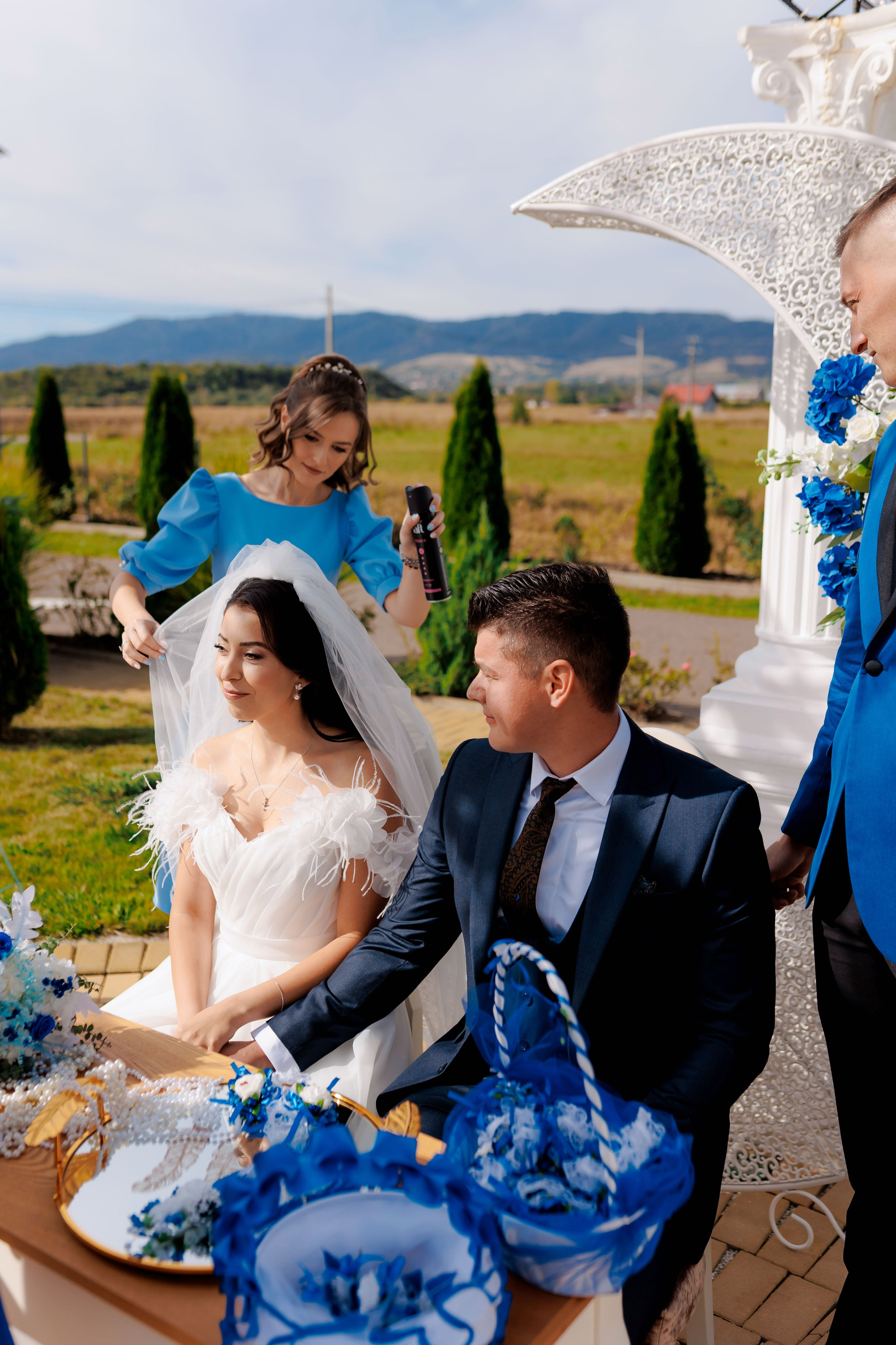 Loredana & Emilian – Ziua Nunții | Videografie - fotografie Botez Suceava, Iași, Botoșani. Servicii foto-video profesionale, pentru momente de neuitat