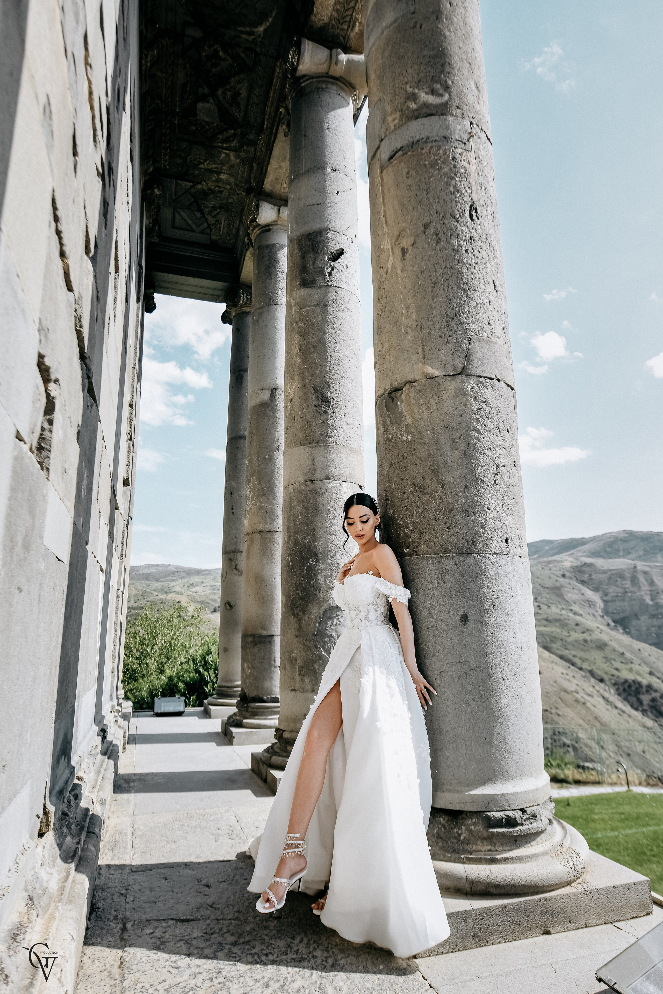 Свадебная фотосессия в Гарни. Свадебные фото и видео сьемки в Армении и во всем мире!!! Фотогаф в Ереване!!!