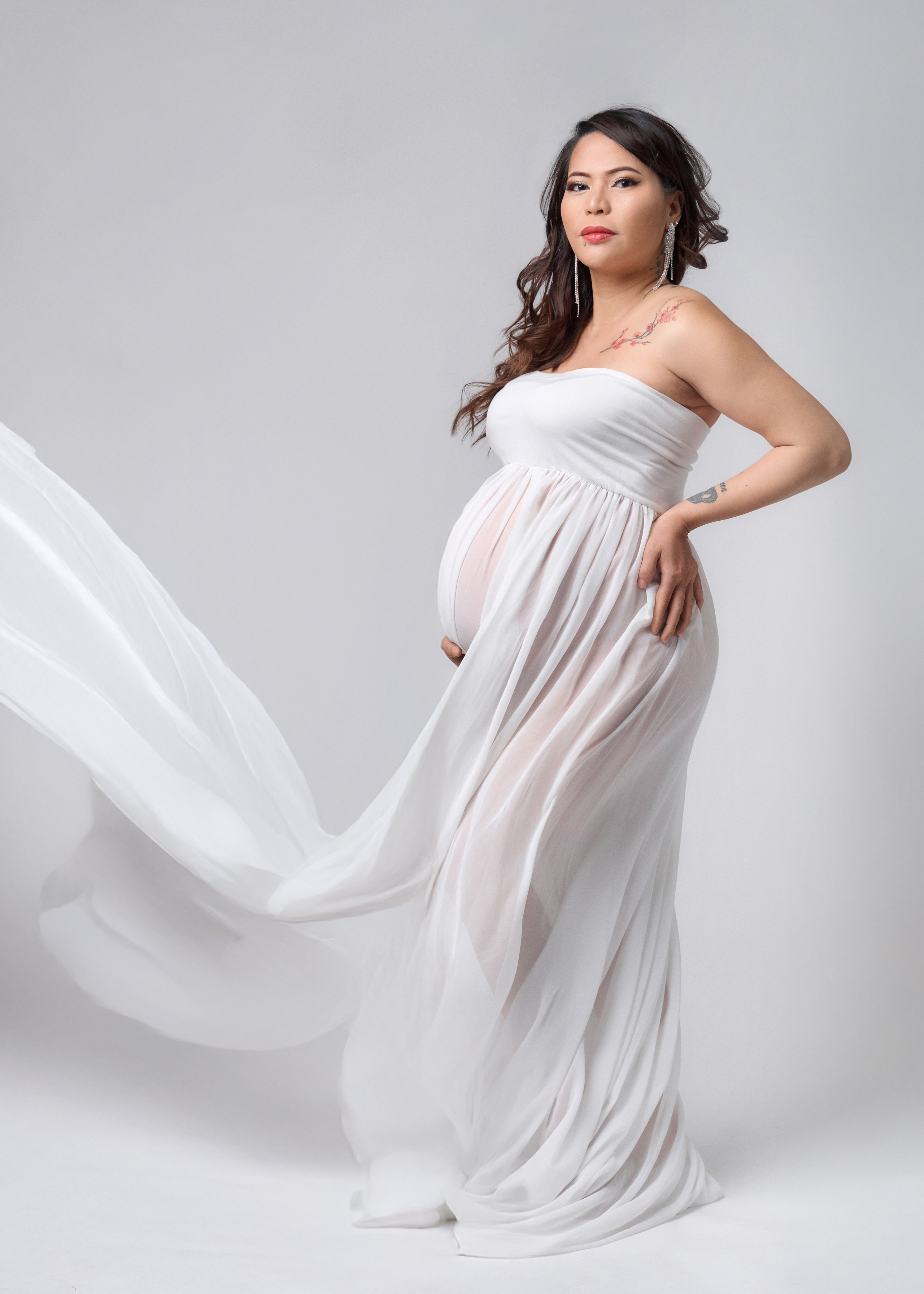 Pregnancy. Triple-A photo studio