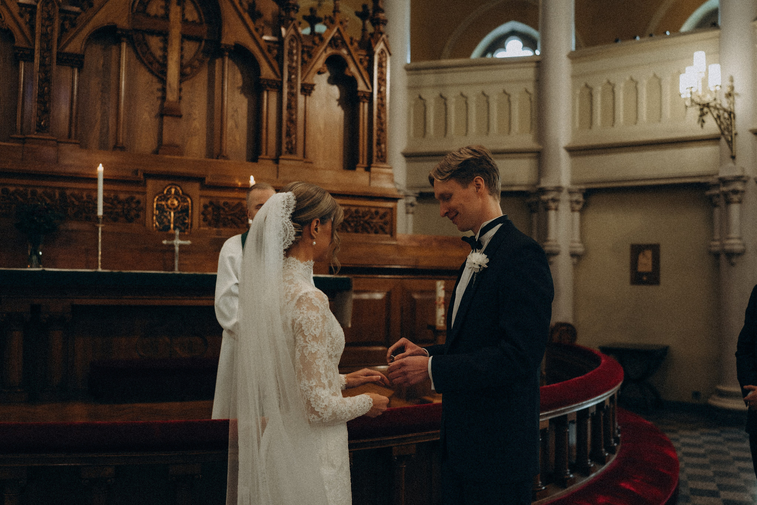 S&H. Victoria Olonen – Cinematic Portrait Artist | Helsinki & Europe