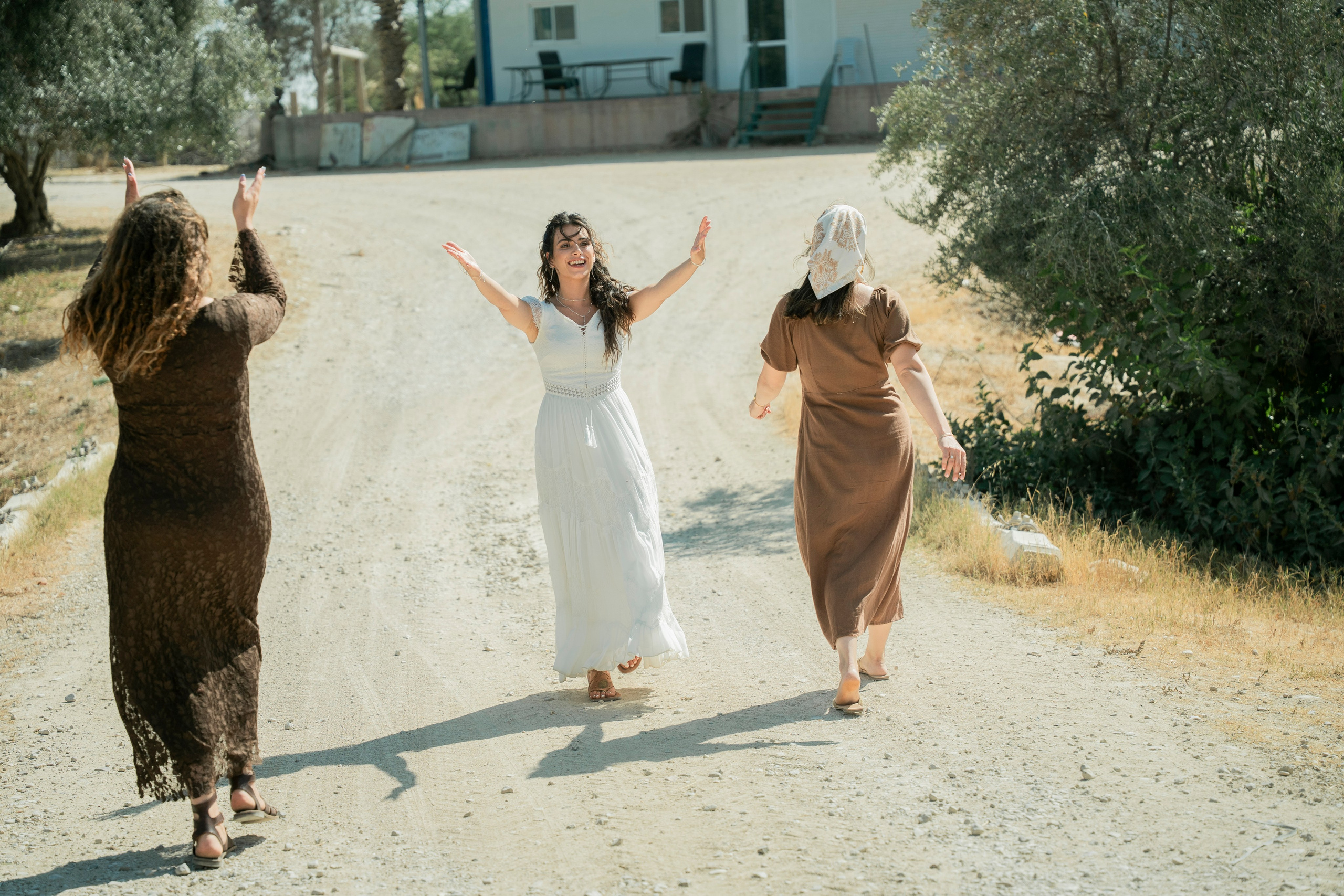 אביה ואחיה. יוסף מזרחי צילום חתונה, ברית וזוגיות. צלם מקצועי שאוהב להוציא אתכם הכי יפים ברגעים הכי מרגשים