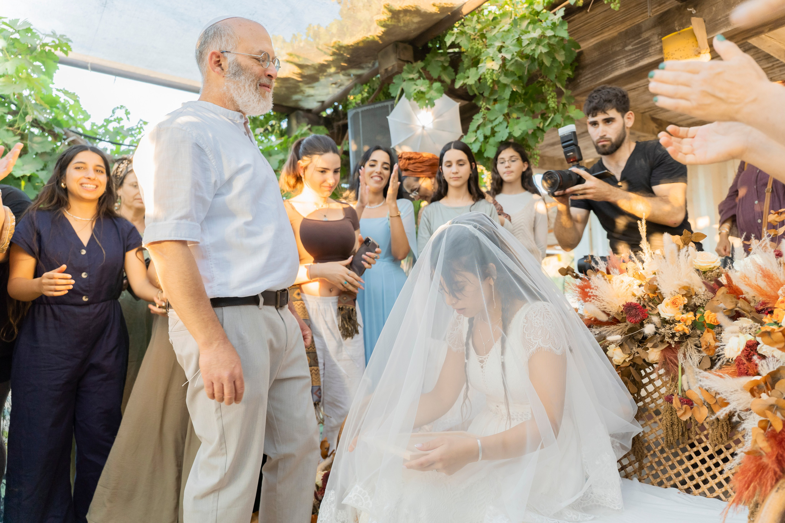 אביה ואחיה. יוסף מזרחי צילום חתונה, ברית וזוגיות. צלם מקצועי שאוהב להוציא אתכם הכי יפים ברגעים הכי מרגשים