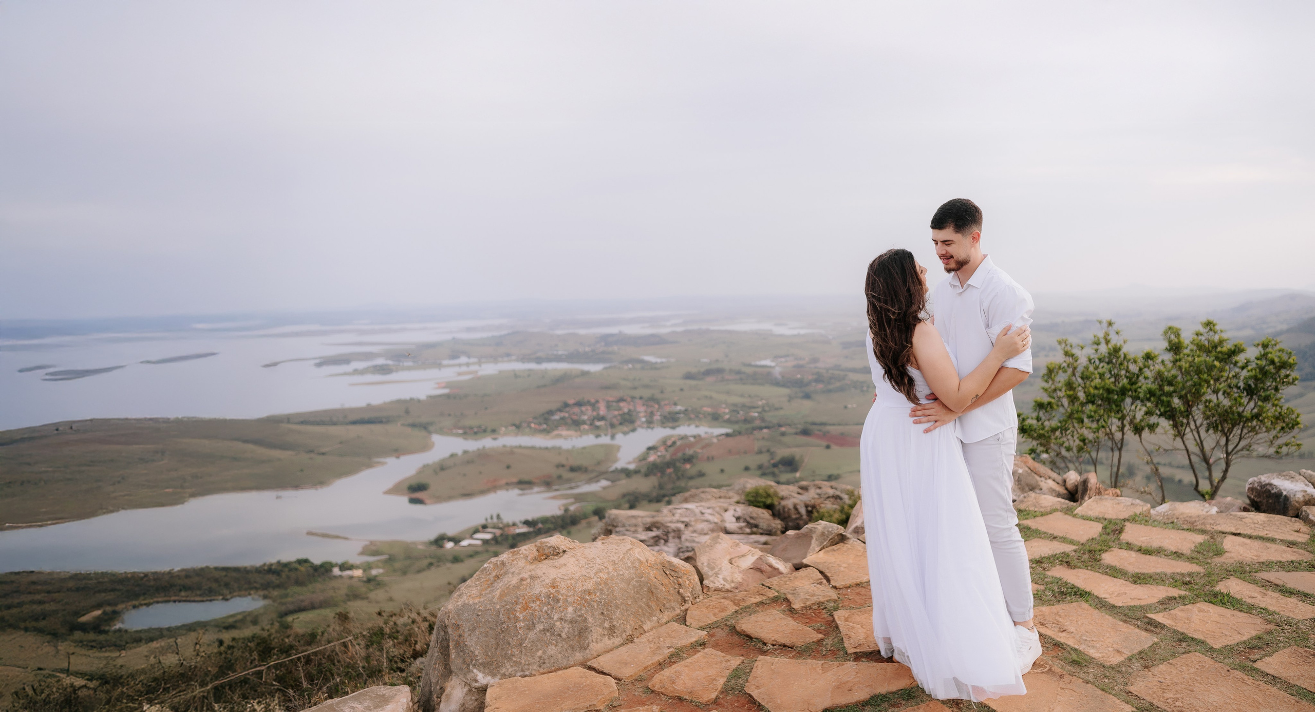 Aline & Daniel — Morro do Gavião / Ribeirão Claro PR. Robson Colaço