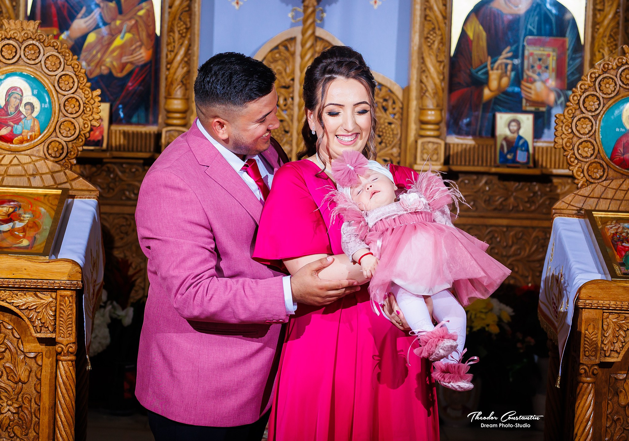 Botez. Dream Studio Galați – ședințe foto profesionale pentru familie, portrete și evenimente