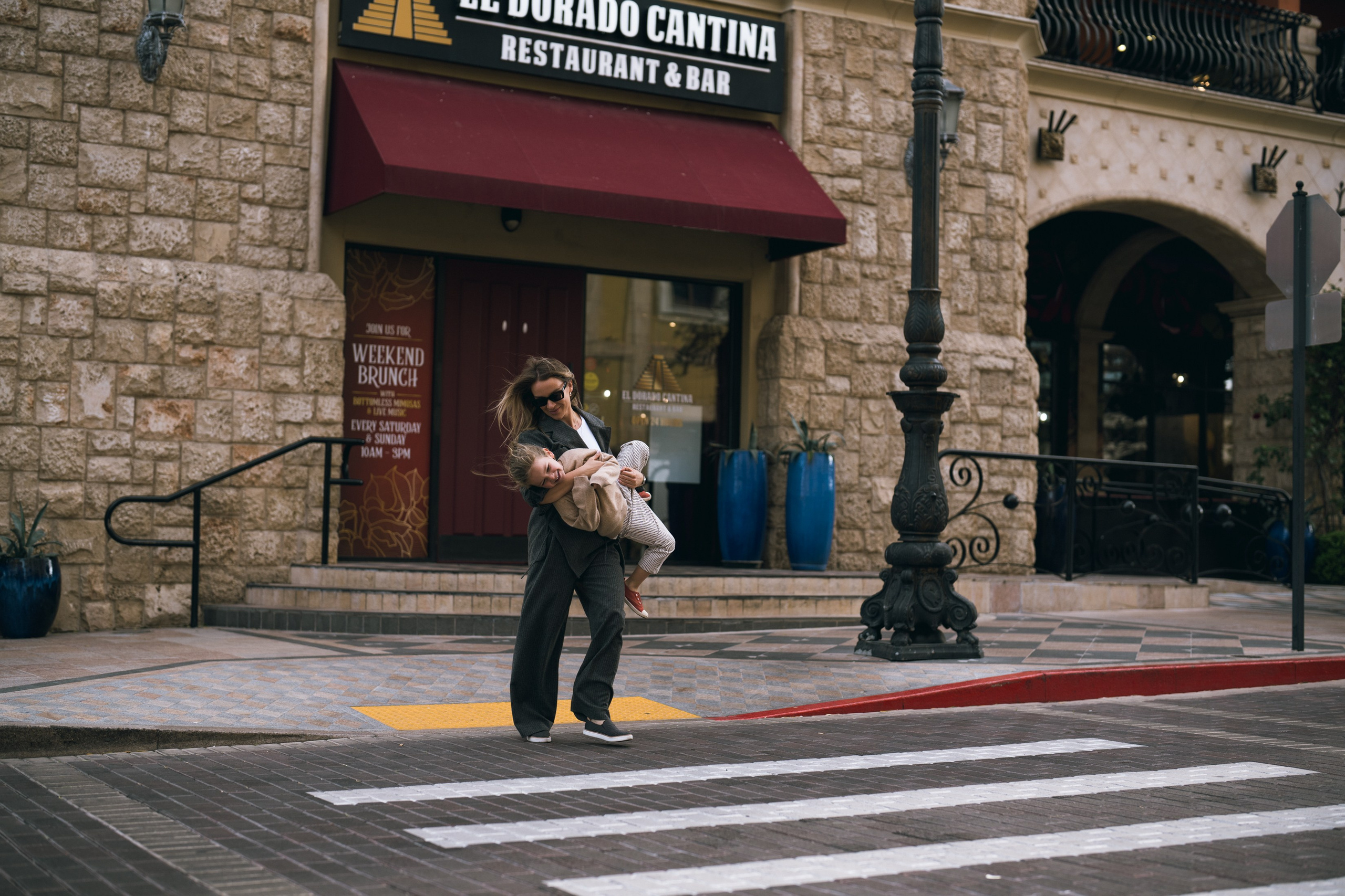 Natalia&Luca. Wedding & elopement photographer Viktoriya Kravtsov. Las Vegas