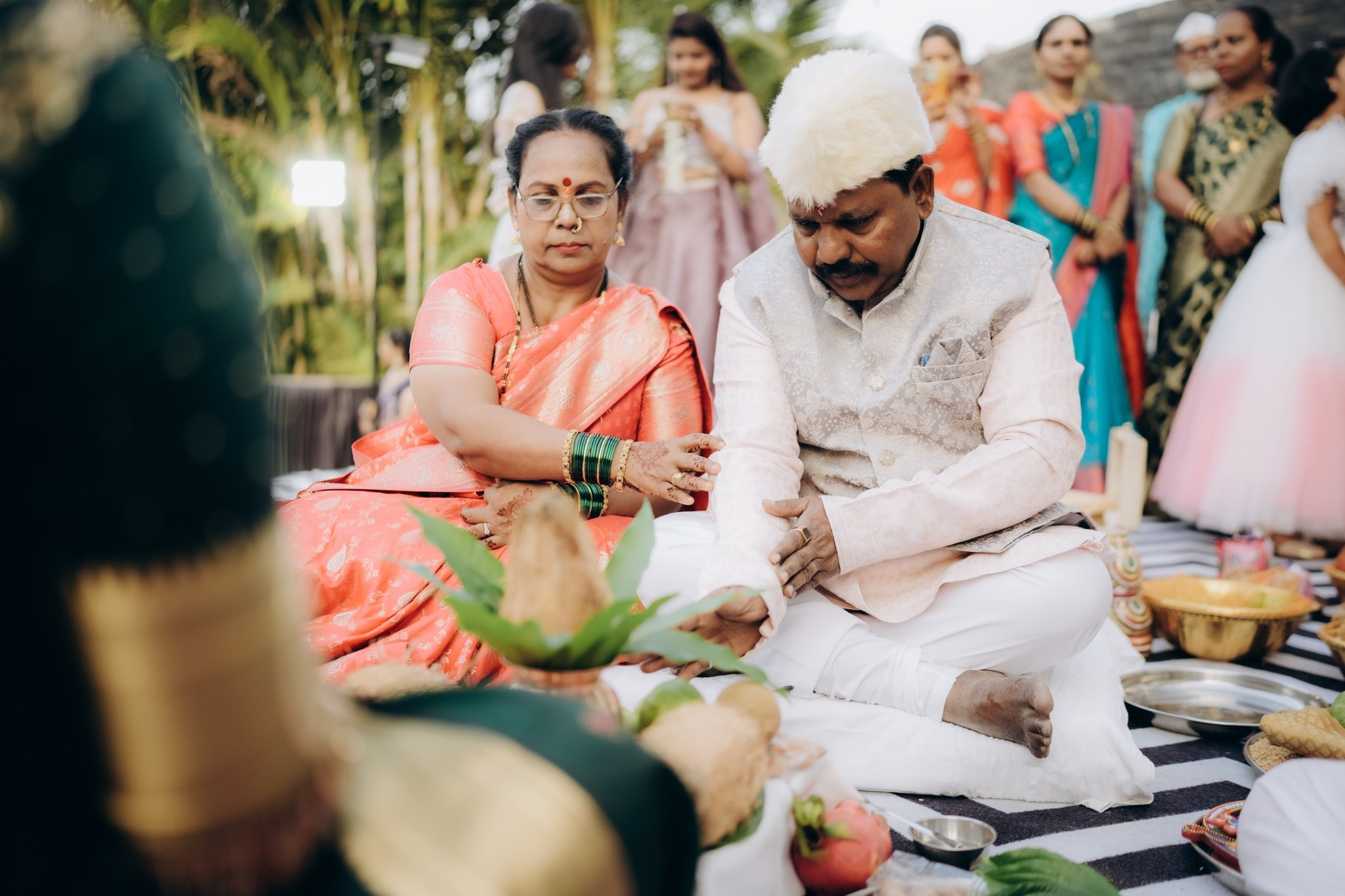 Mayuresh & Harshala. Promise in Pixels — Candid Wedding Photographer & Cinematographer in Mumbai, India