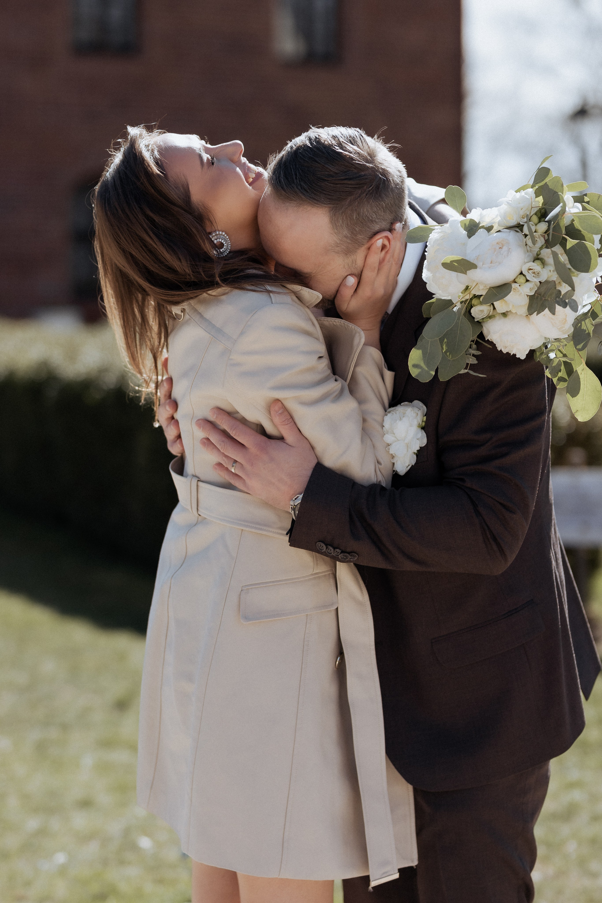Monika ir Vytautas — miestu alsuojanti trumpa jaunųjų fotosesija Kaune