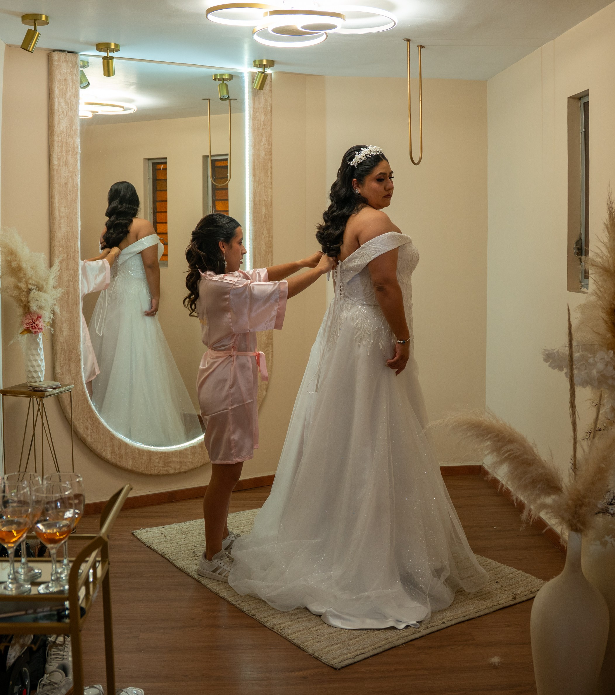 Roby & Jano. Elopement & Lifestyle Wedding Photographer