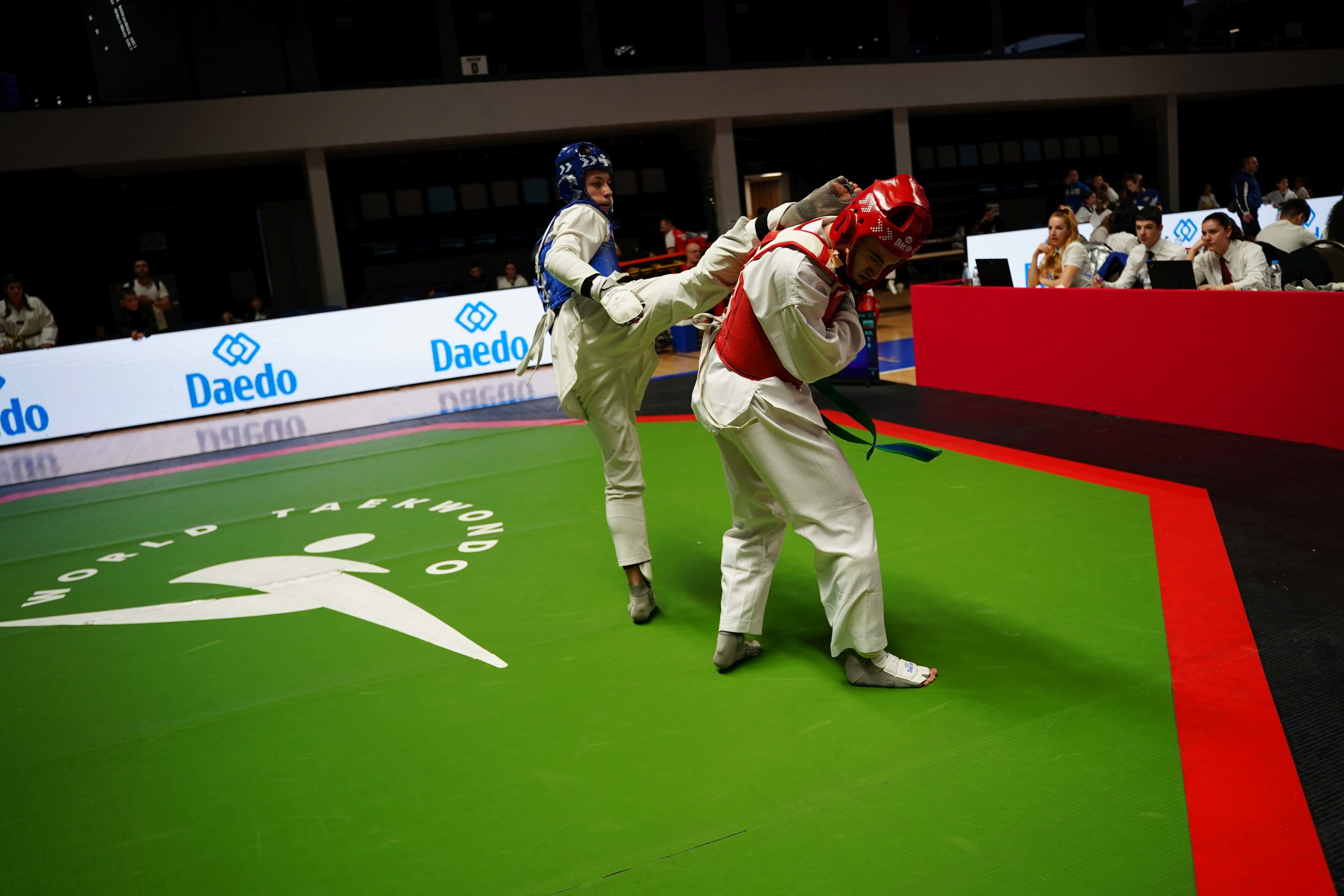 СПОРТНА ФОТОГРАФИЯ: PhotoAdrenaline.com