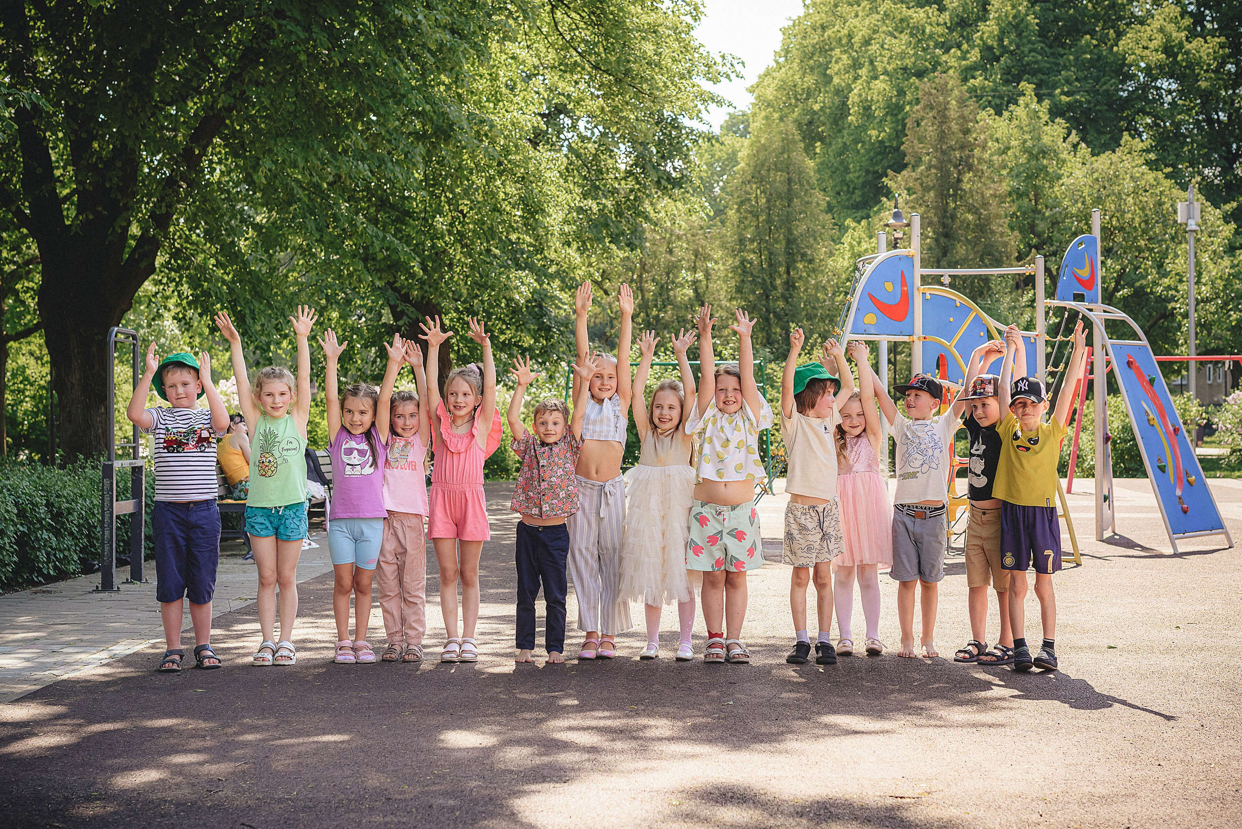 Zīles Skolas Izlaidums. Fotogrāfs Rīgā. Gīmenes, individuālās un dažādu produktu fotosesijas