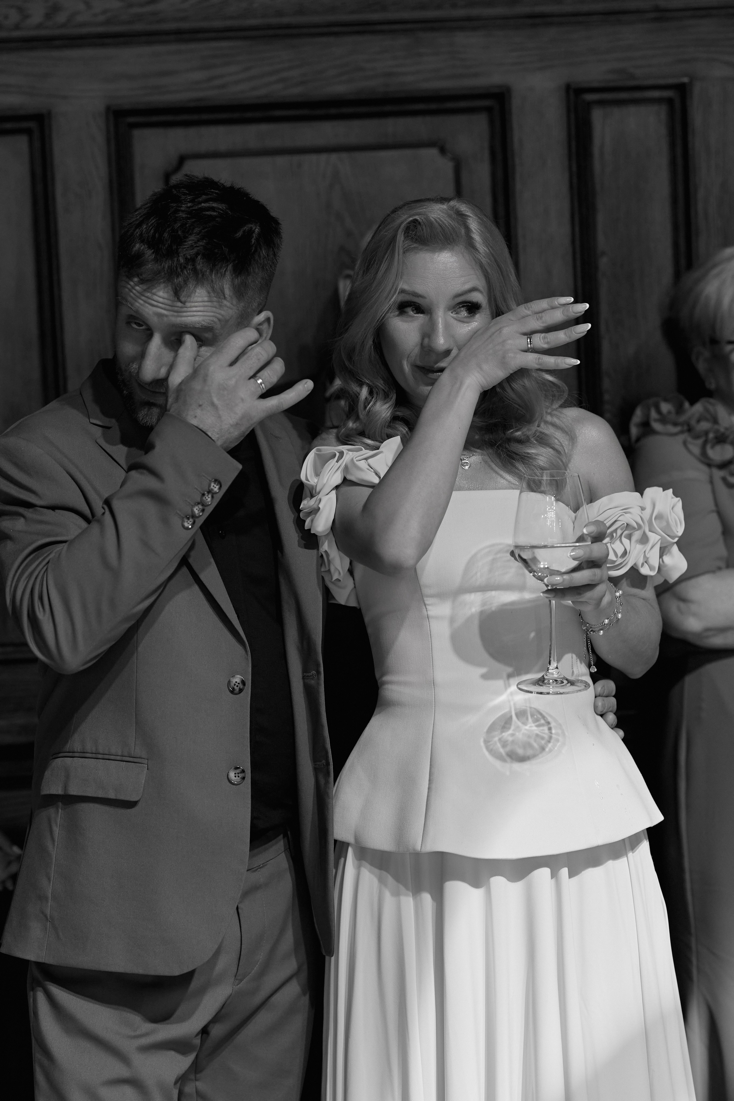 Wiktoria & Kacper. Pałac Goetz. Fotograf ślubny i rodzinny w Krakowie Yana Klymova