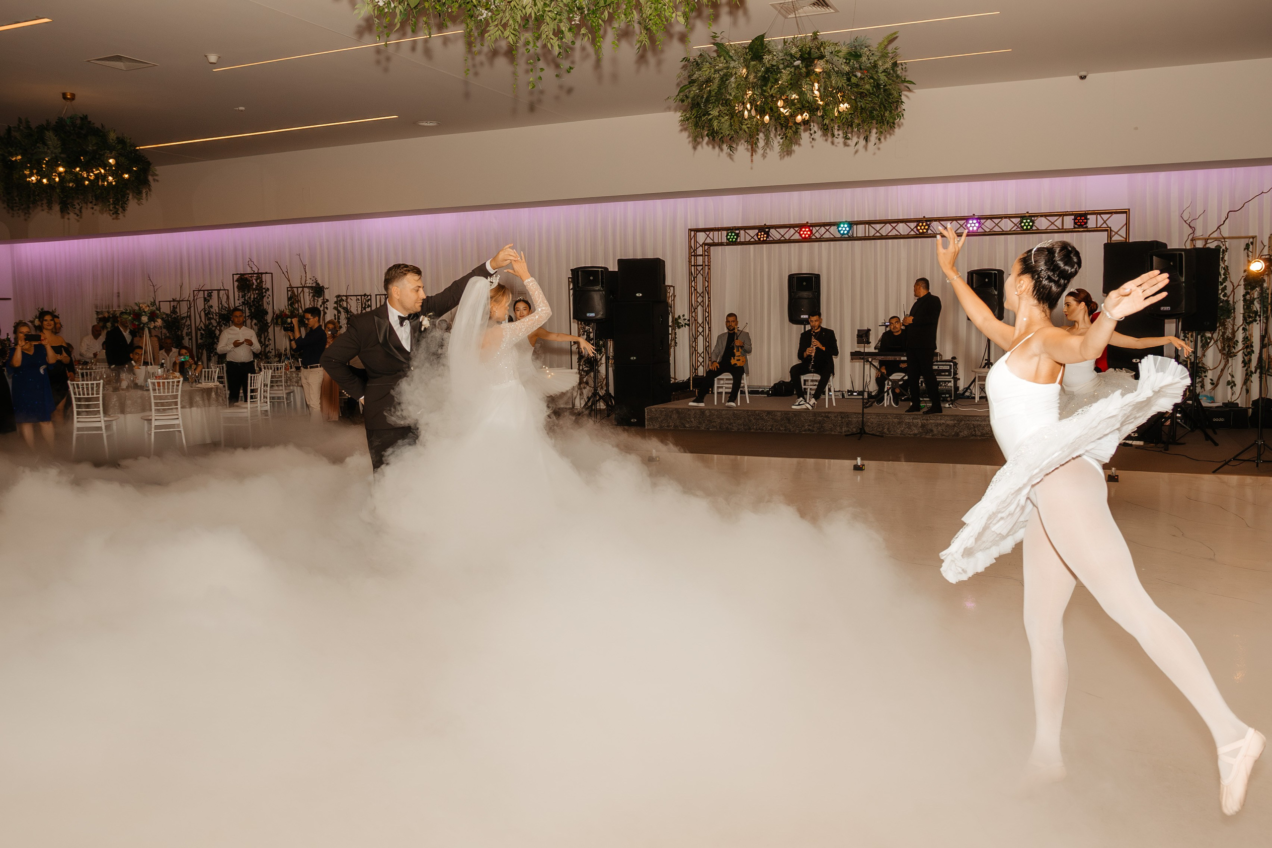 Cristina si Cristian. Ionut Brehuescu — Fotograf