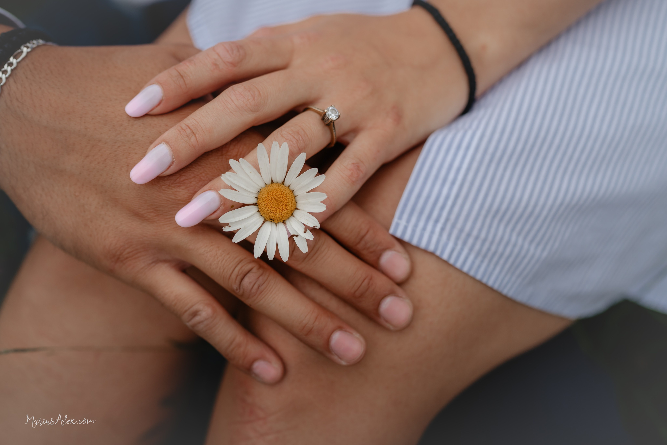 Andreea & Cosmin - O superba sedinta foto. Marius Alex fotograf de eveniment si portret din Suceava