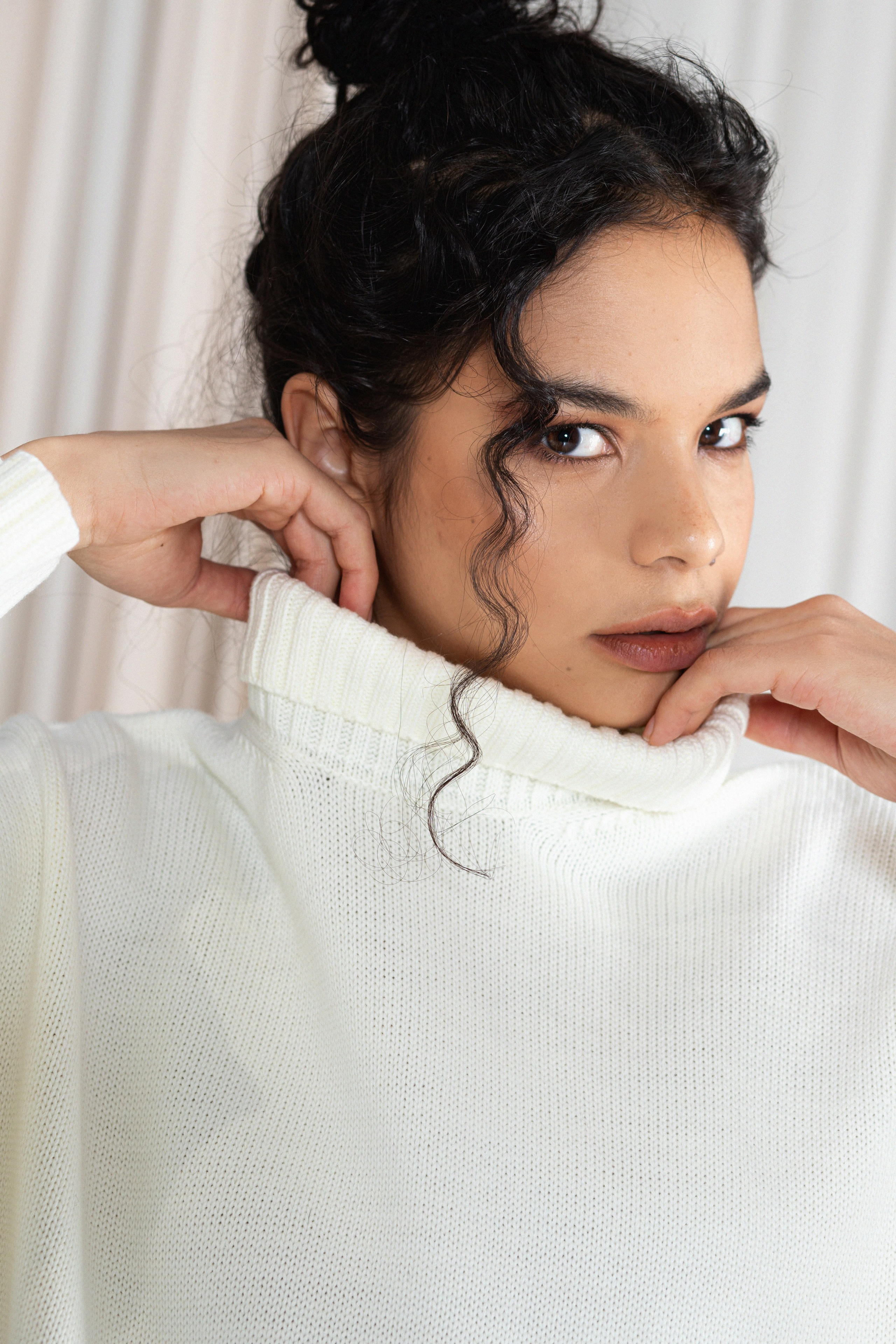 Лукбук. Фотограф Арина Виногородская