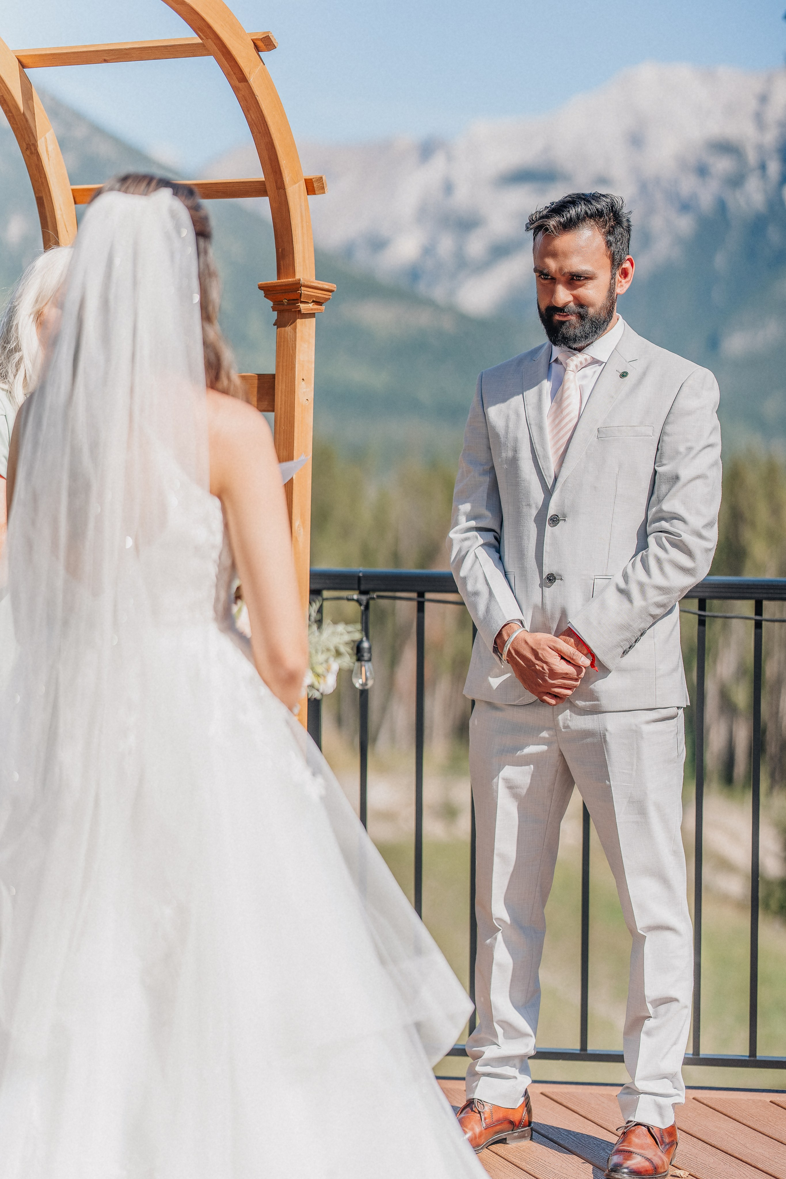 WEDDINGS. Calgary Portrait & Family and Child Photographer