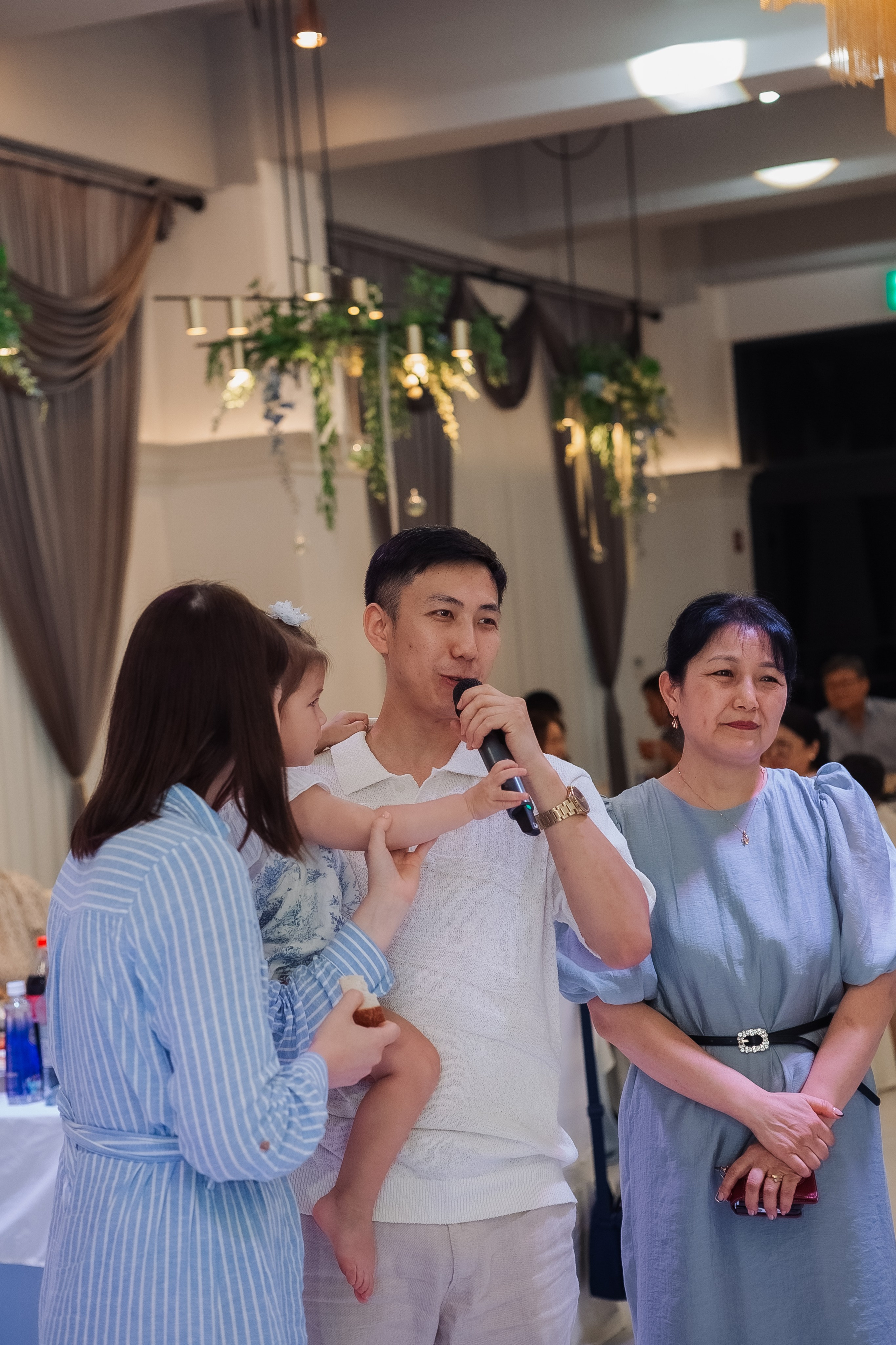 Тео дома и в ресторане. Фотограф беременности, ньюборн и годовасиков в Корее Жанна Хан