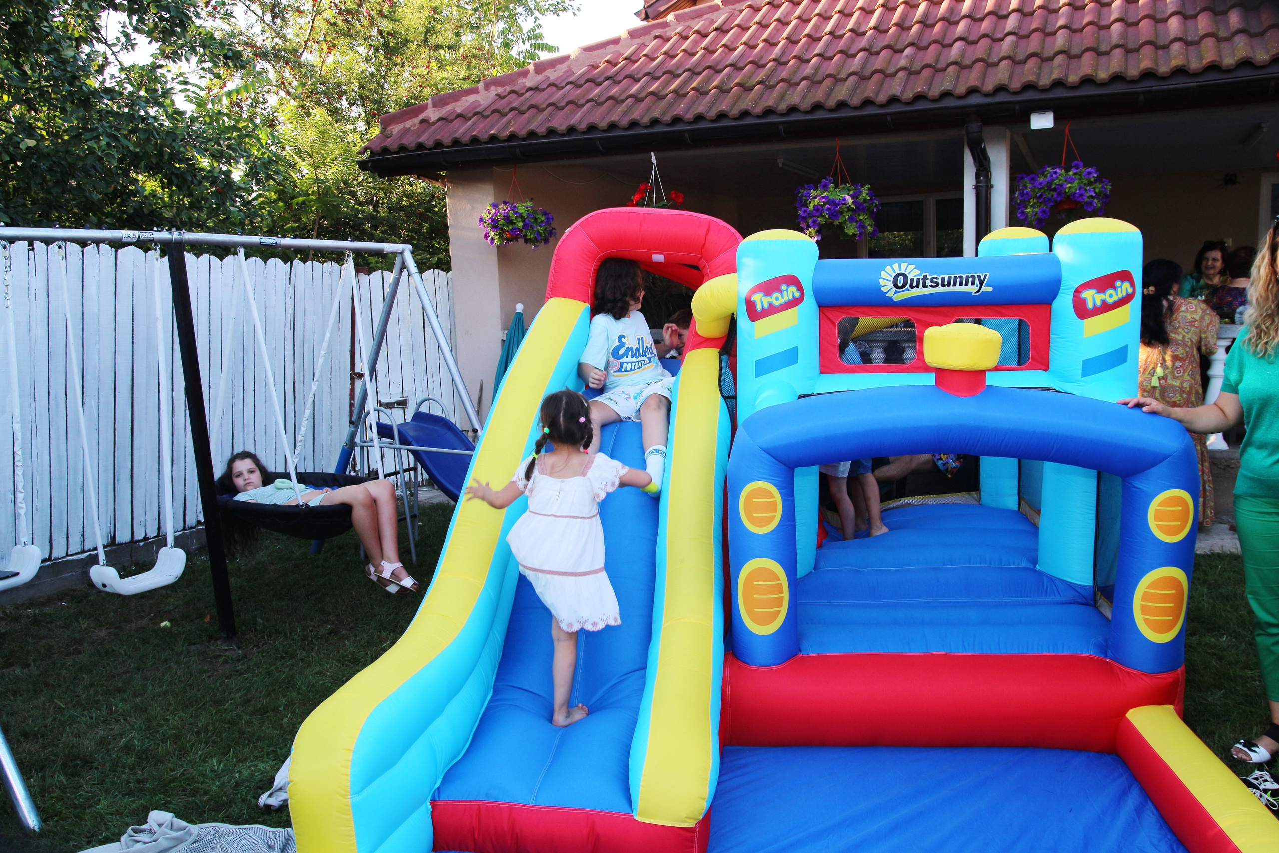 BYZO MEDIA. PETRU BYZO - family and children photographer in ROMANIA