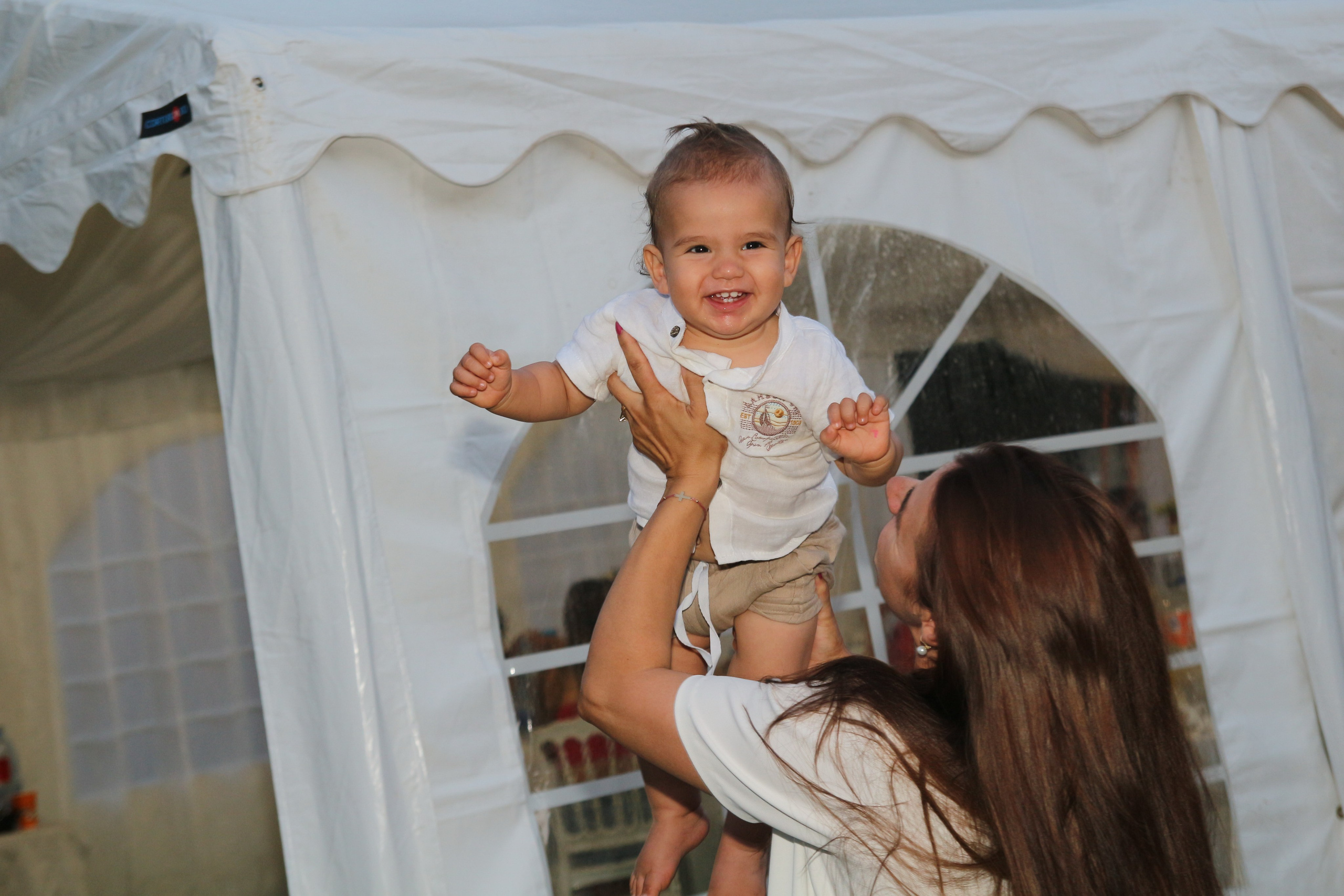 BYZO MEDIA. PETRU BYZO - family and children photographer in ROMANIA