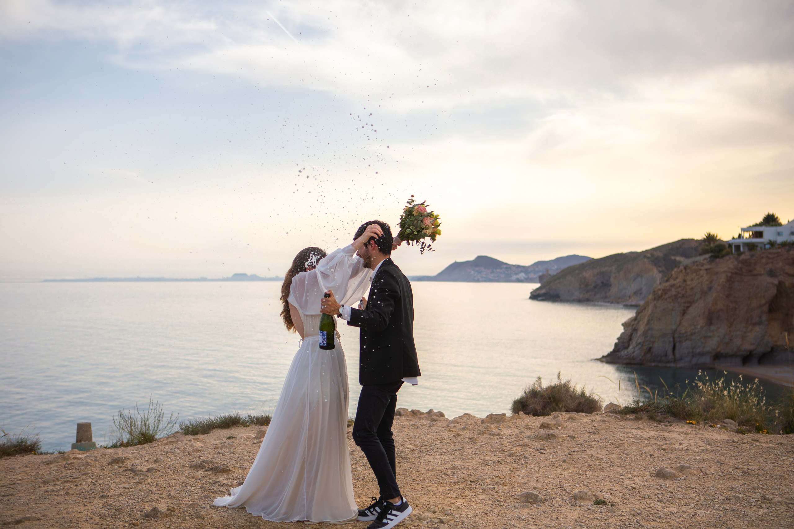 POSTBODA S+P. Fotógrafa de bodas en Costa Blanca