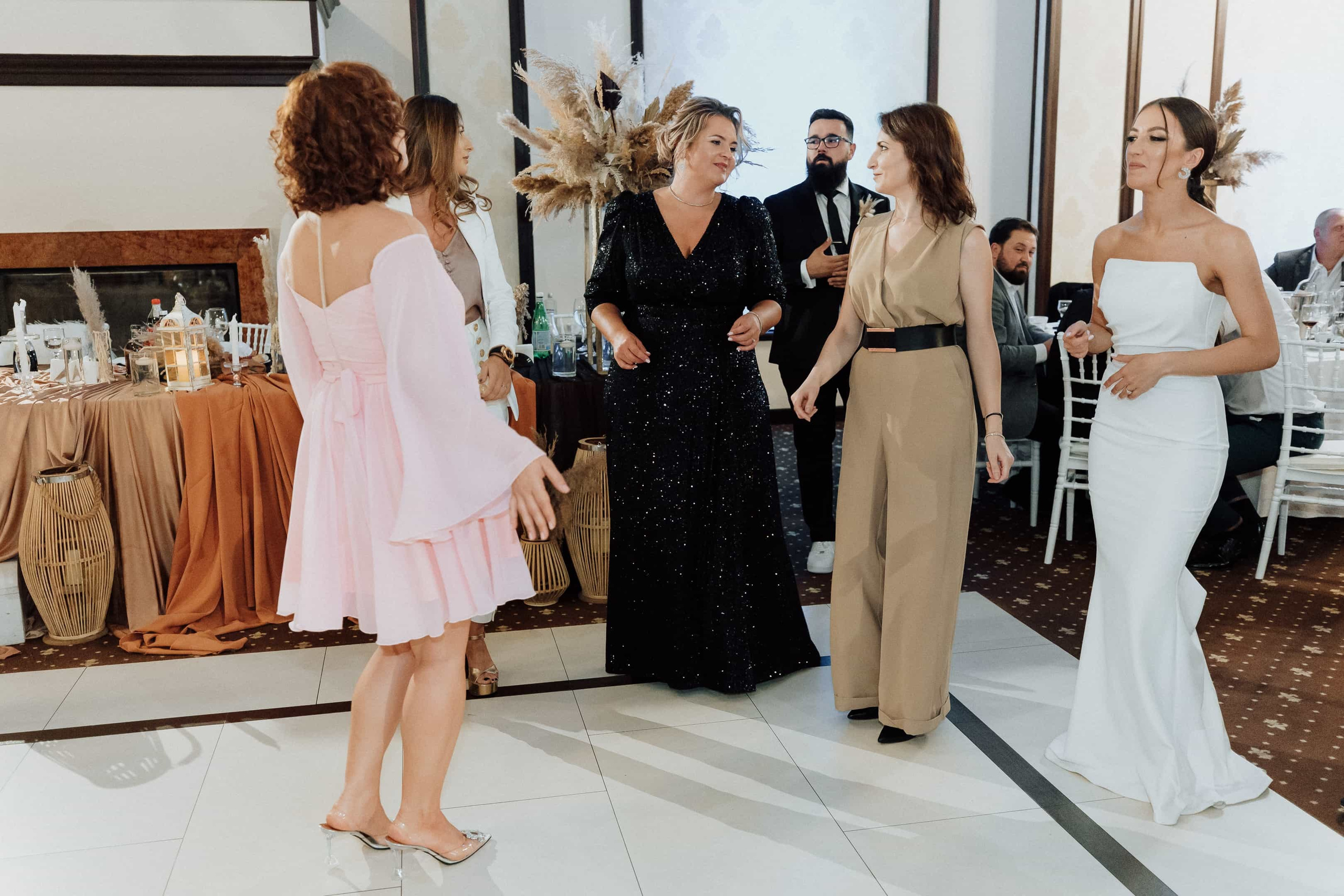 Stefanel & Elena. MovieFrames.ro