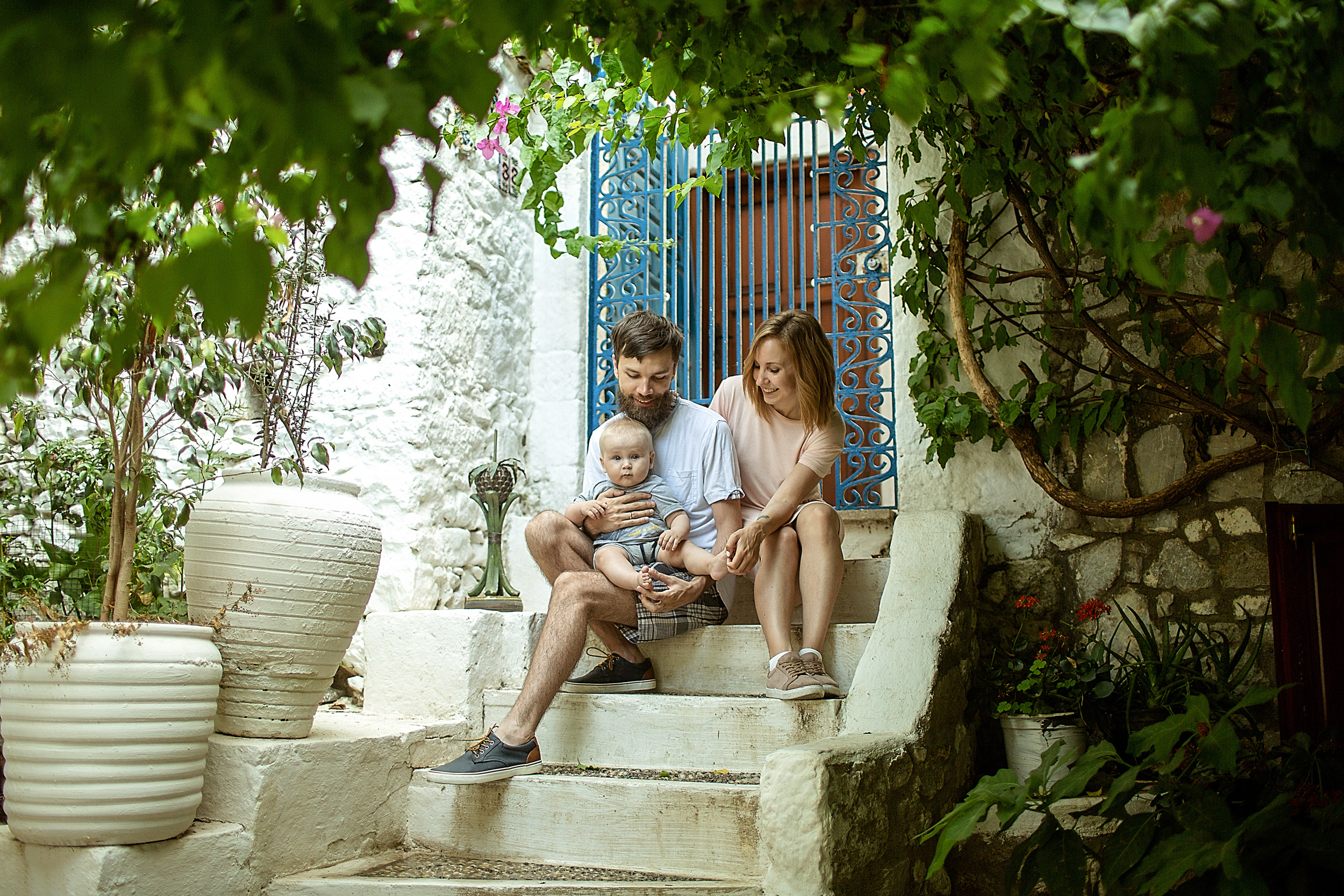 Family photo shooting Marmaris in old town. Julia Ganch I Fashion Wedding Photography I Cappadocia Turkey