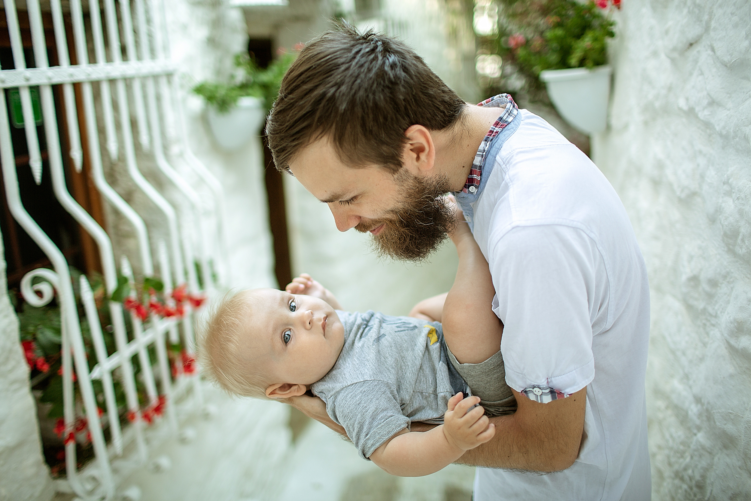 Family photo shooting Marmaris in old town. Julia Ganch I Fashion Wedding Photography I Cappadocia Turkey