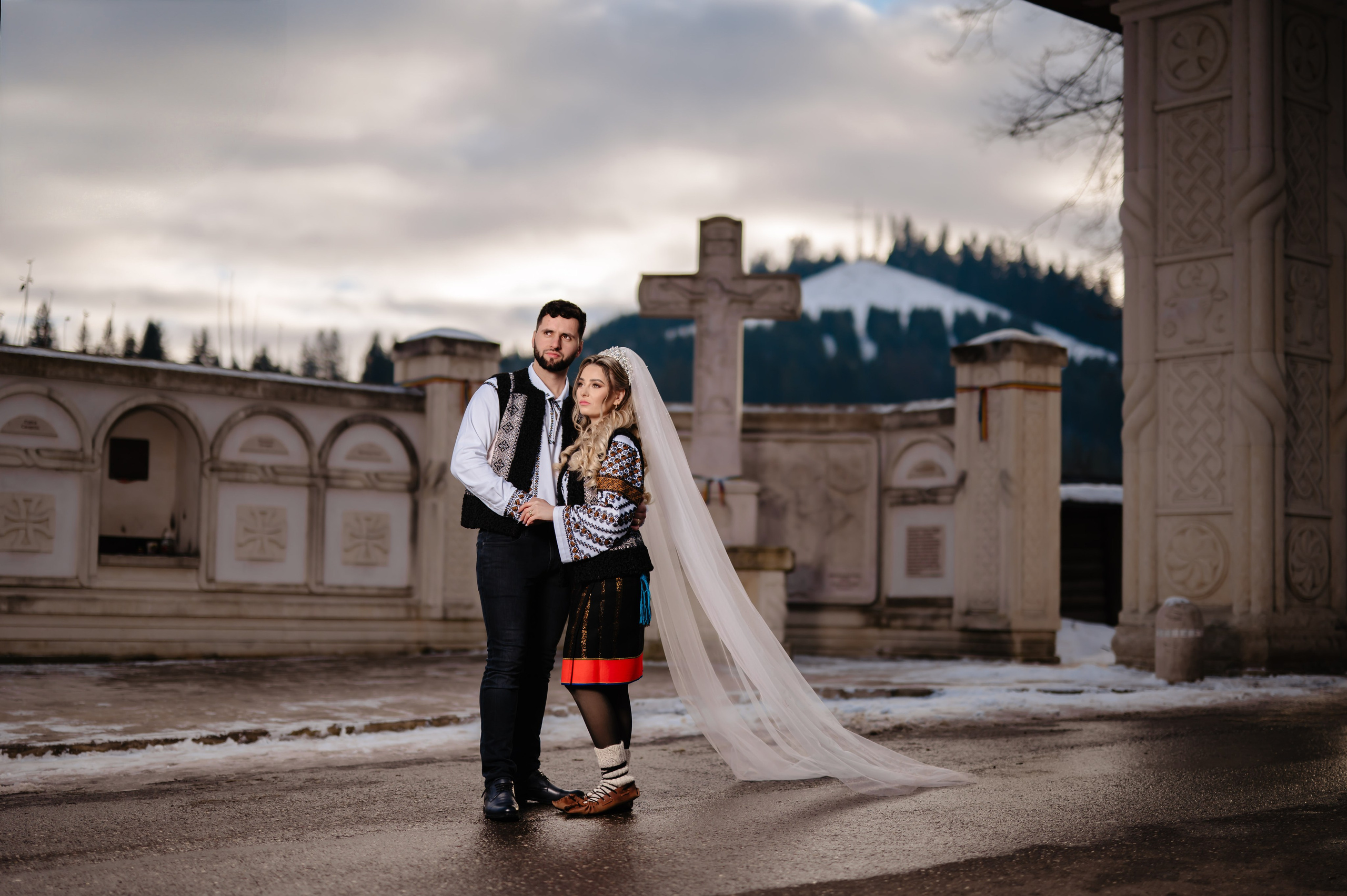 Sedinta foto a lui Costica si Ionela. Fotografie & Videografie evenimente - Suceava, Romania