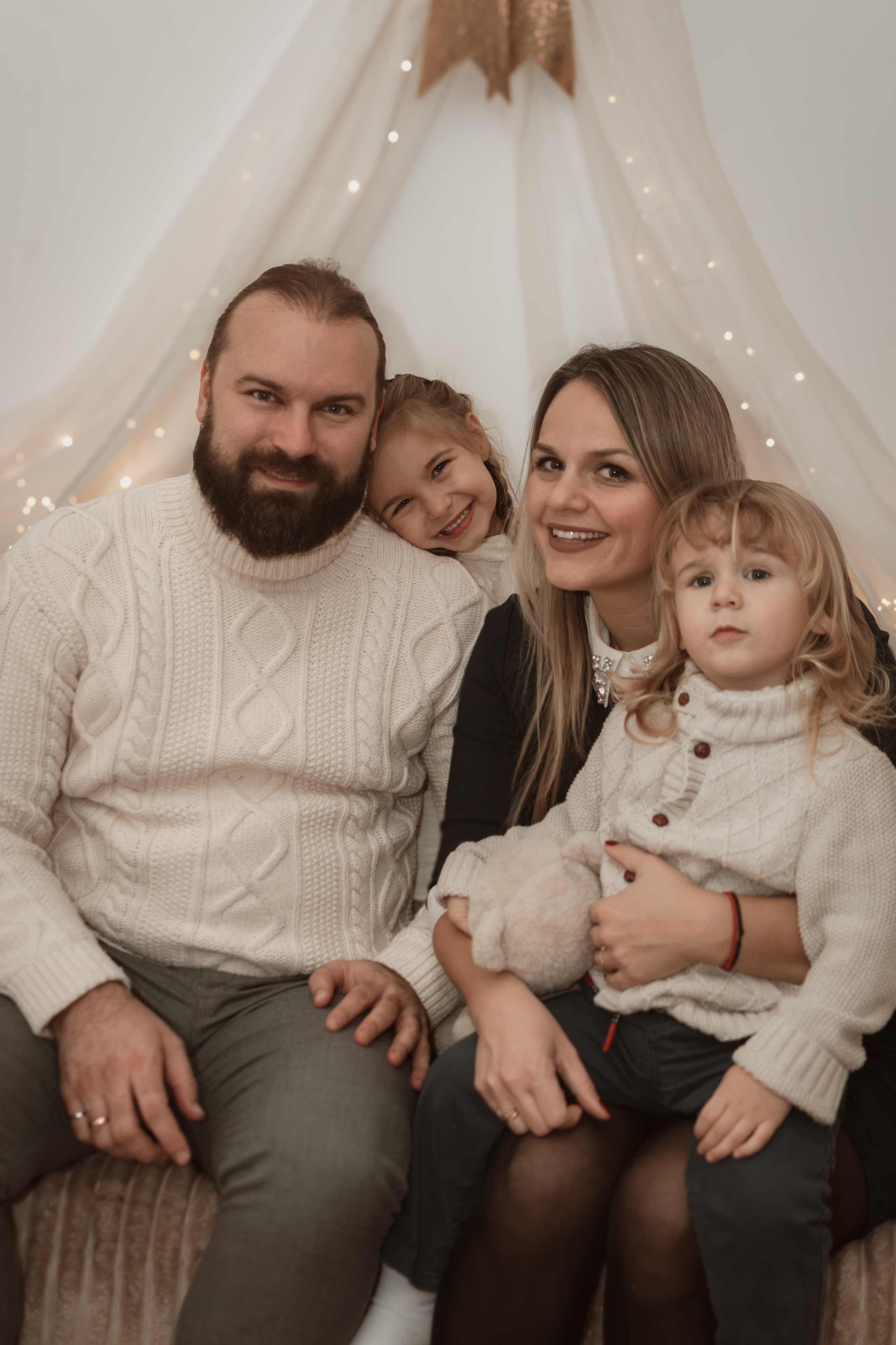 Nevena i Marko, porodično fotografisanje. BambinaaPhotography