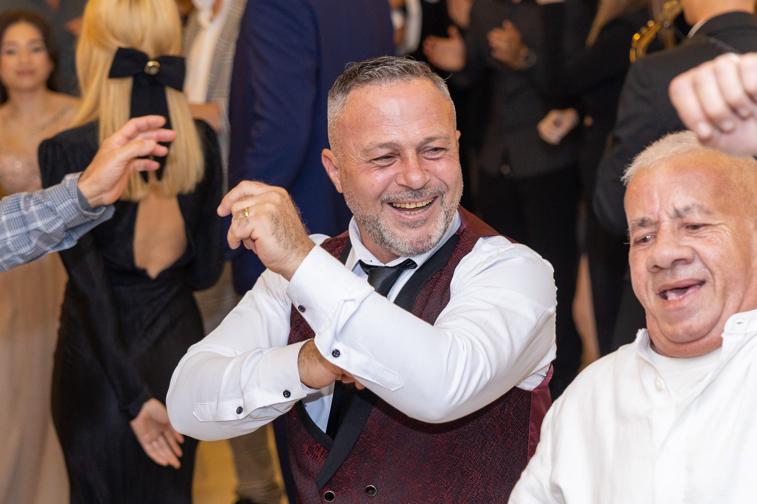 Andrei Sebastian. Moments By Gub