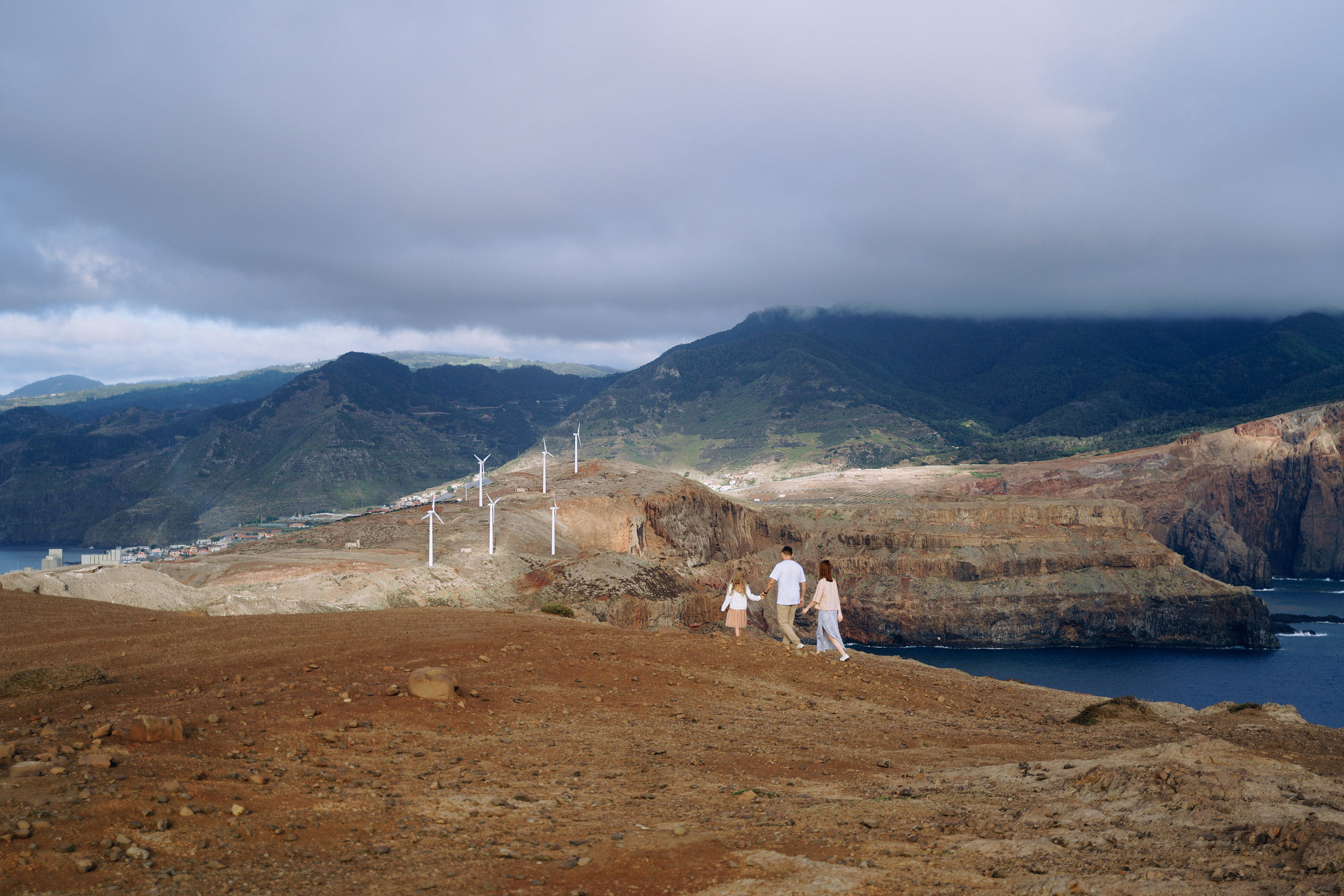 Family Photoshoot at Caniçal Viewpoint | Madeira Family Photographer. Your photographer in Madeira
