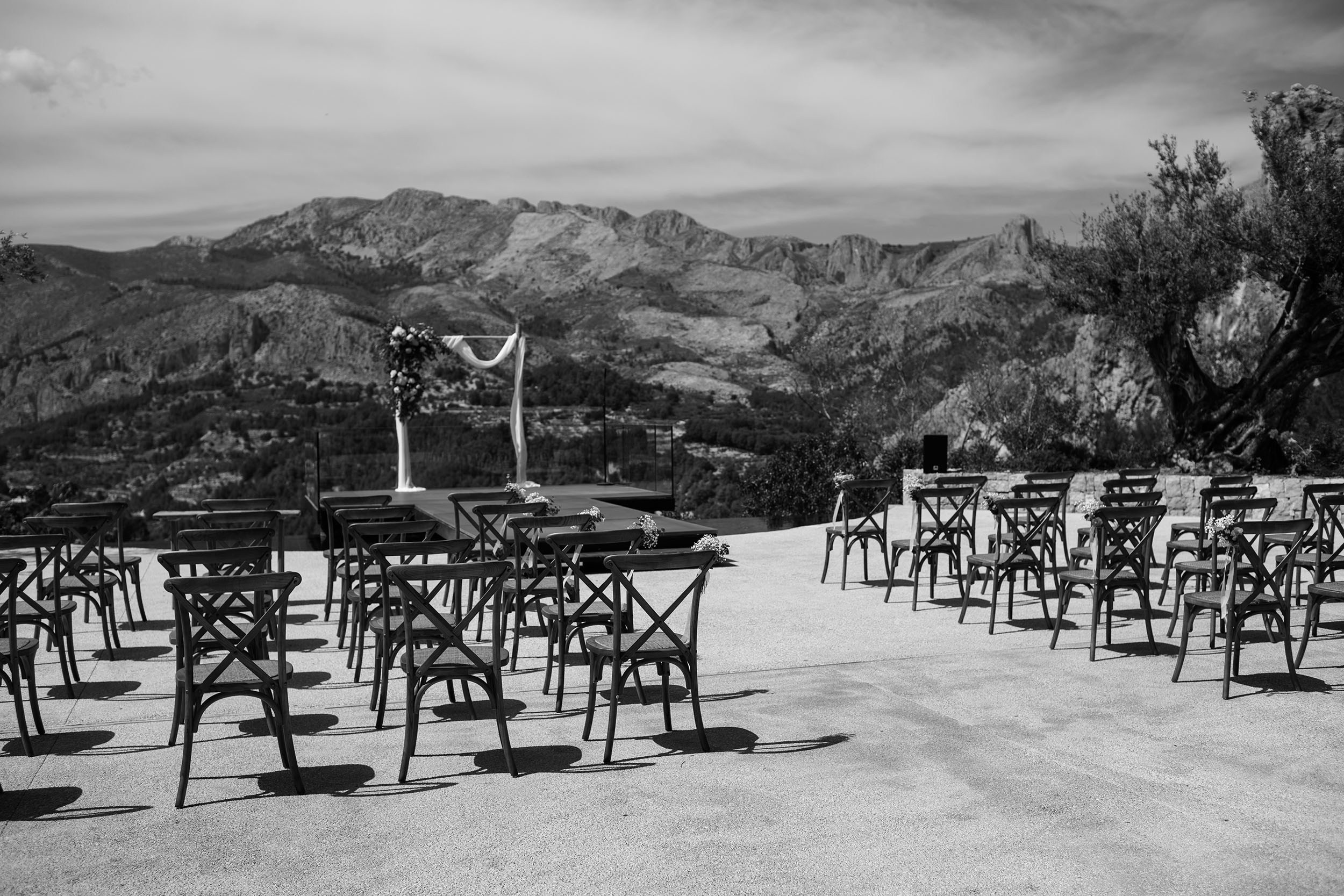 Lily and Hayk. Destination Wedding Photographers based in Spain