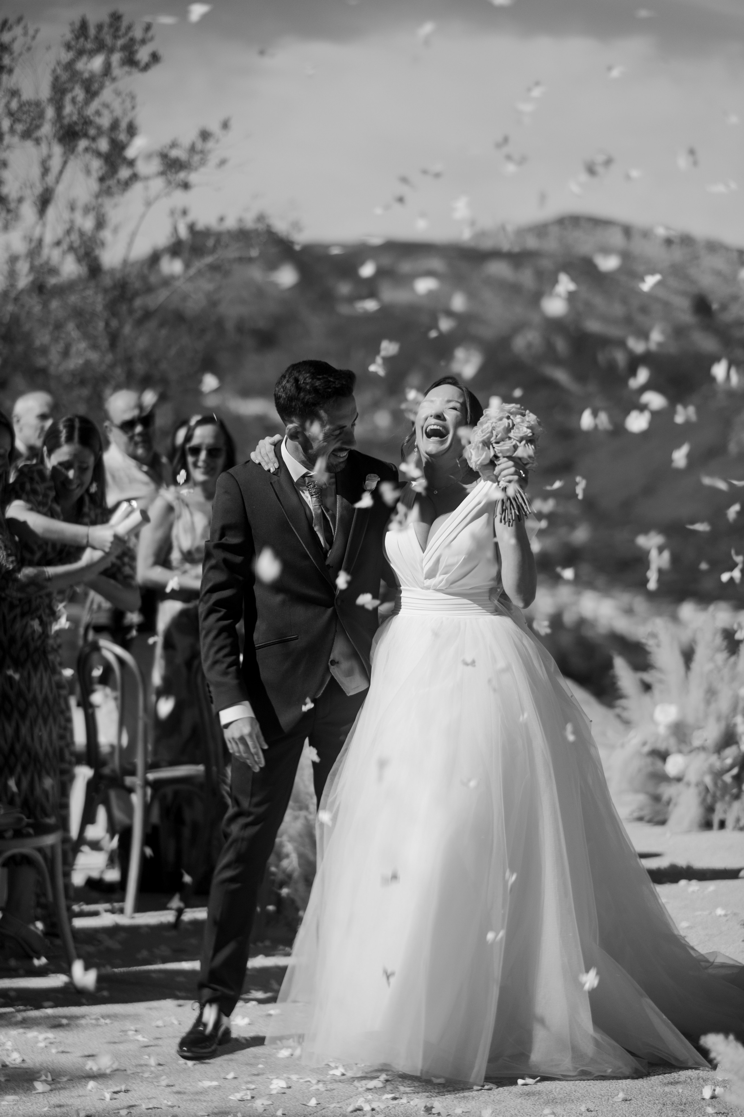 Dasha & Ister. Vivood Landscape. Paola fotógrafo / videografo de bodas en Barcelona
